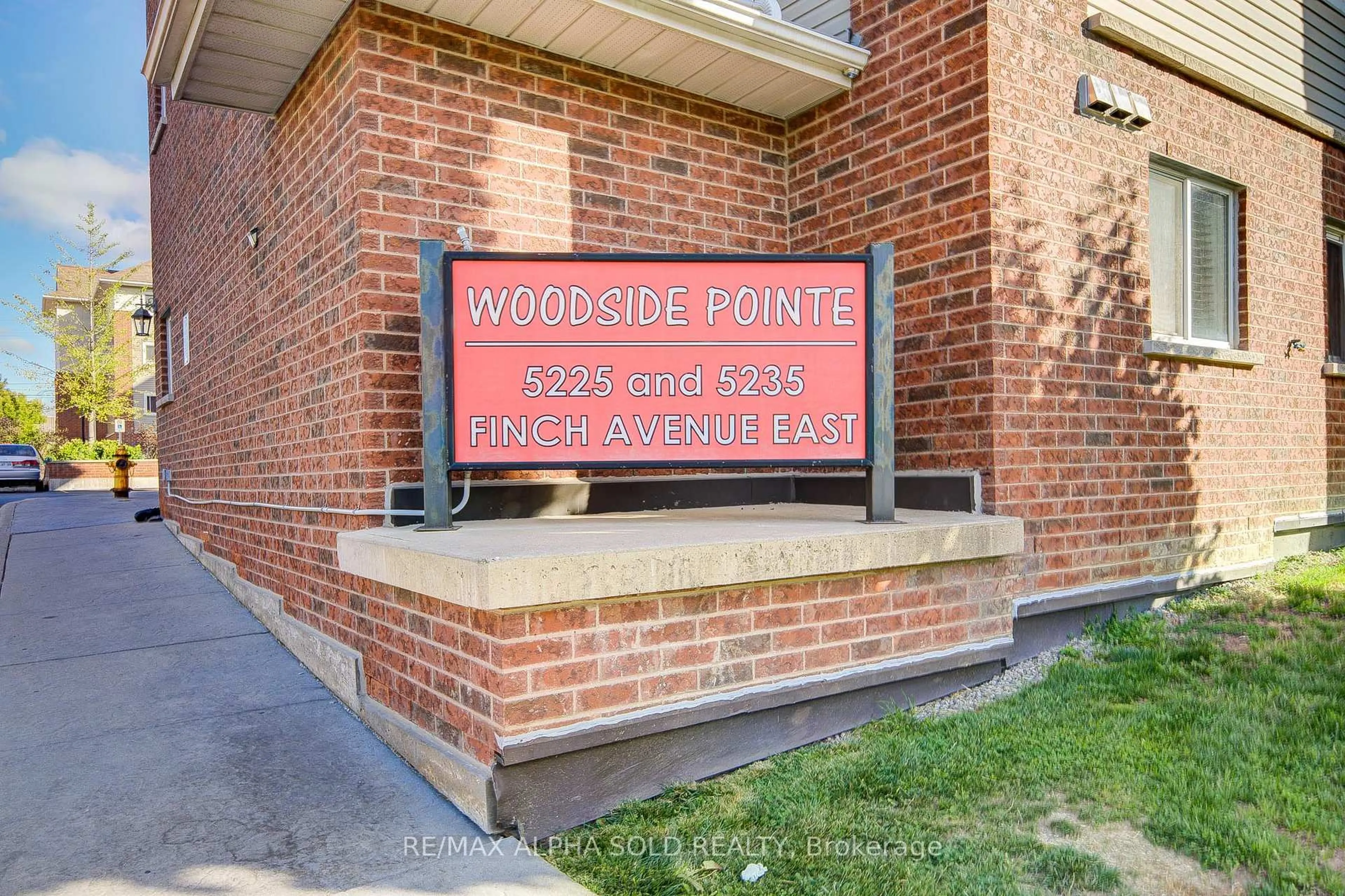Unknown for 5225 Finch Ave #332, Toronto Ontario M1S 5W8