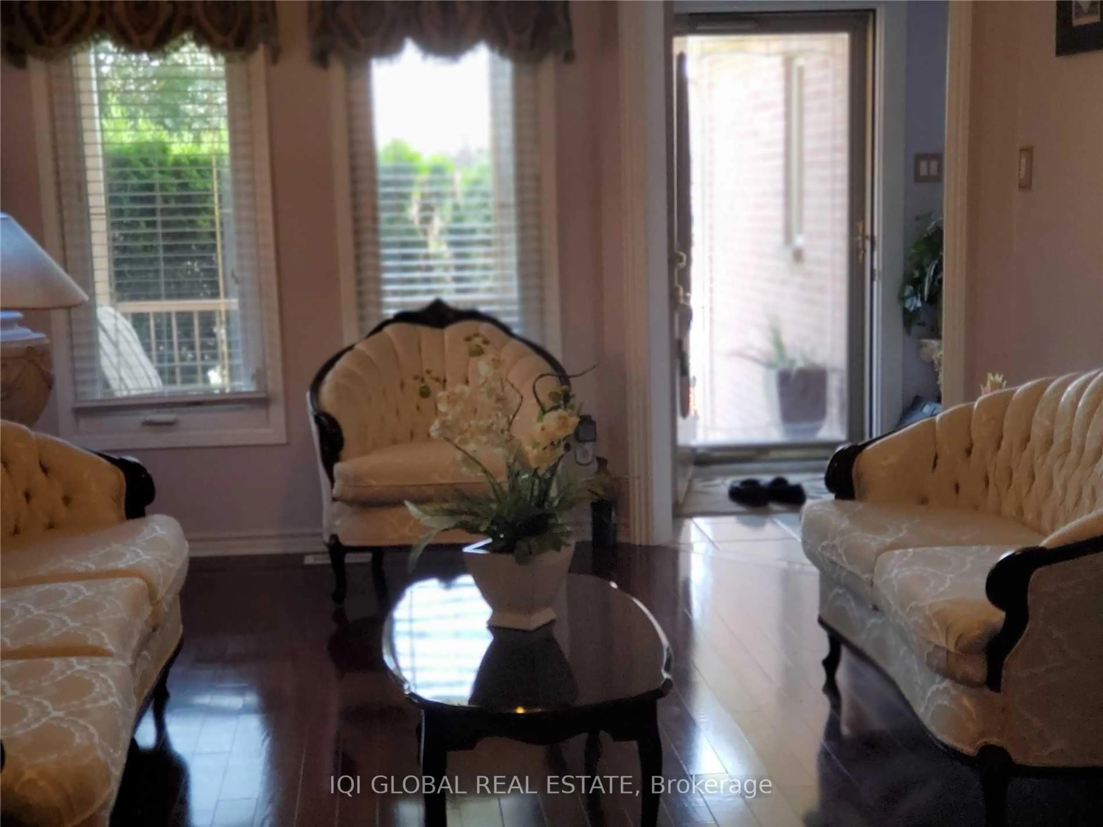 Living room with furniture, unknown for 72 Magill Dr, Ajax Ontario L1T 3K7