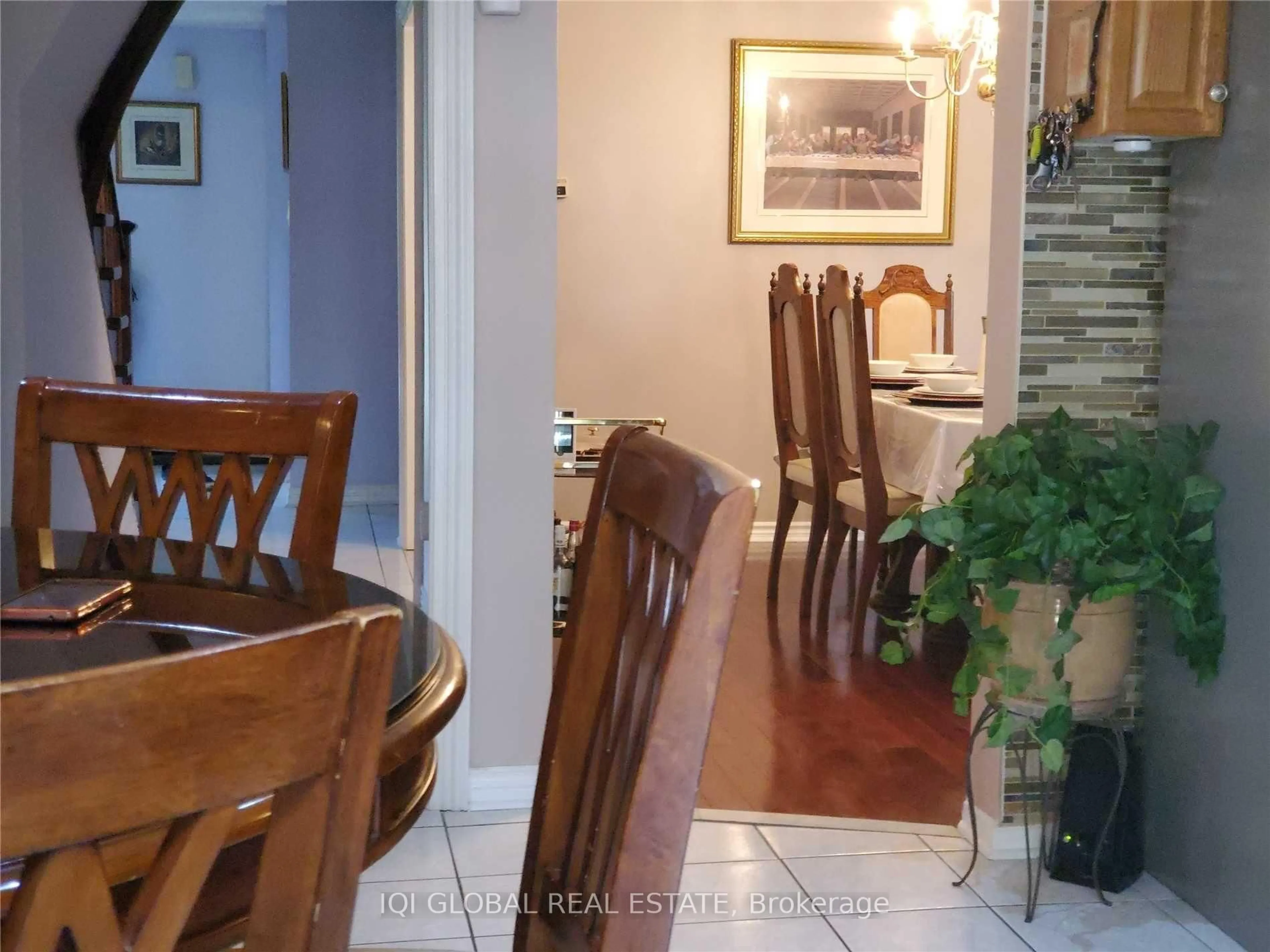 Dining room, unknown for 72 Magill Dr, Ajax Ontario L1T 3K7