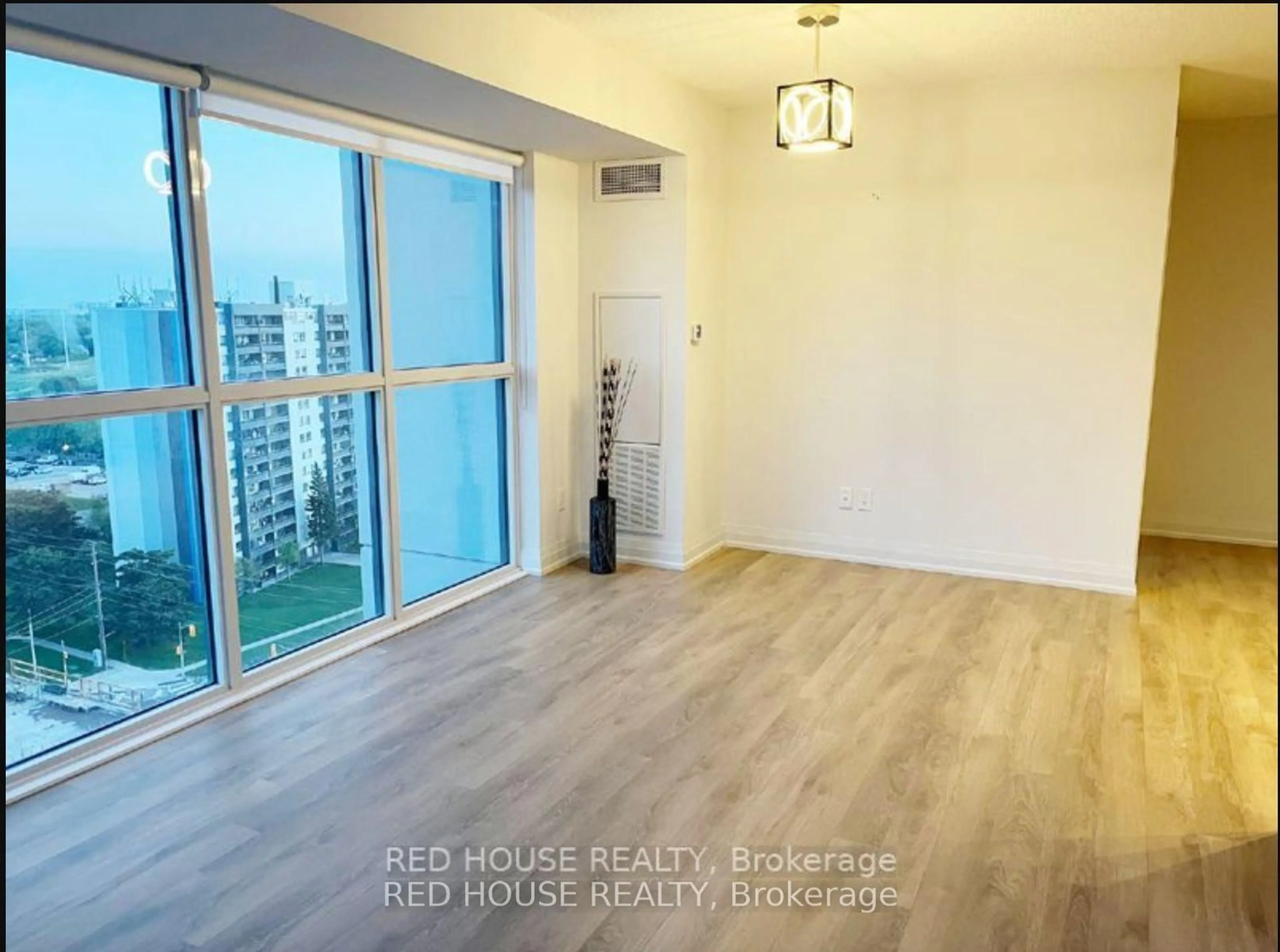 A pic of a room for 20 Meadowglen Pl #1504, Toronto Ontario M1H 2Y5