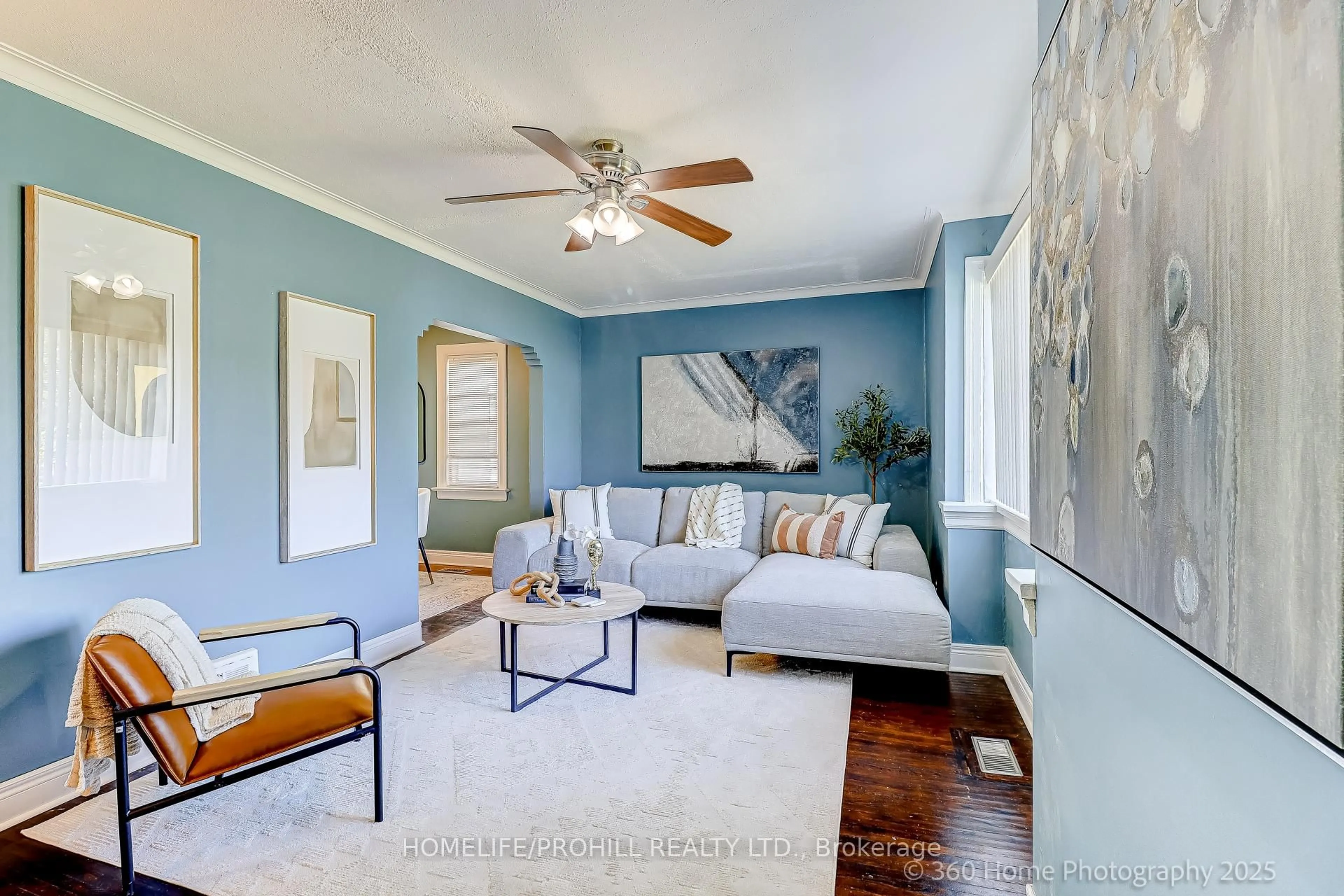 Living room with furniture, unknown for 20 Natal Ave, Toronto Ontario M1N 3V2