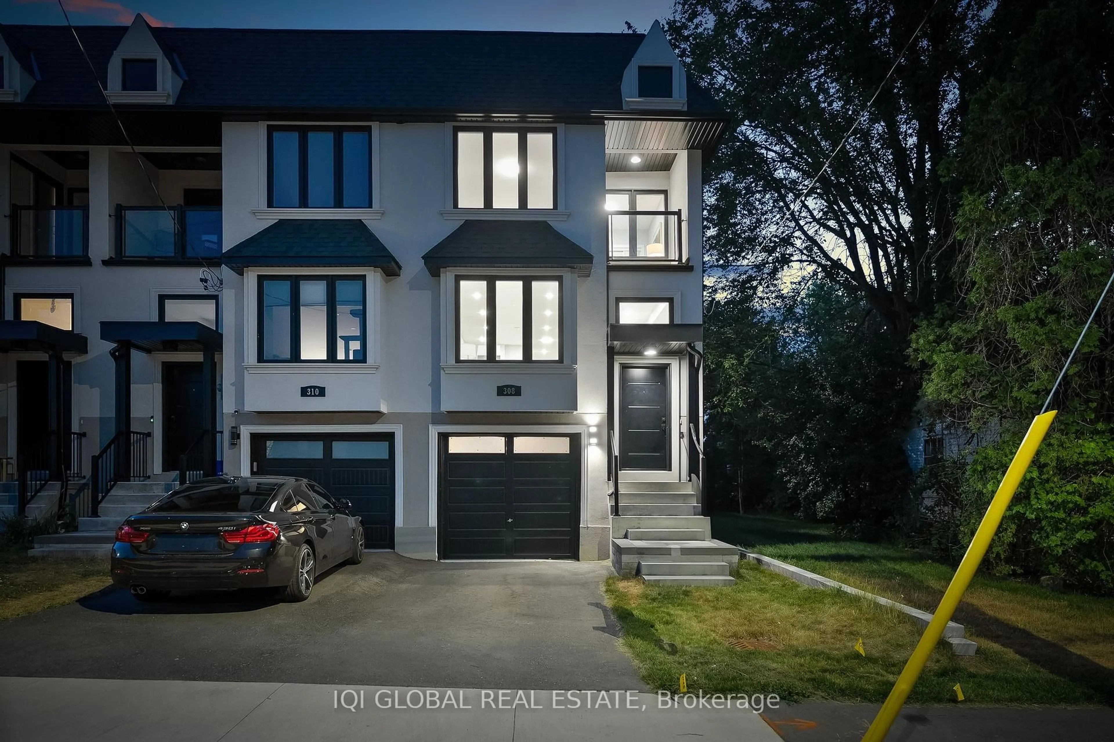 Unknown for 308 Anderson Ave, Oshawa Ontario L1J 2N7