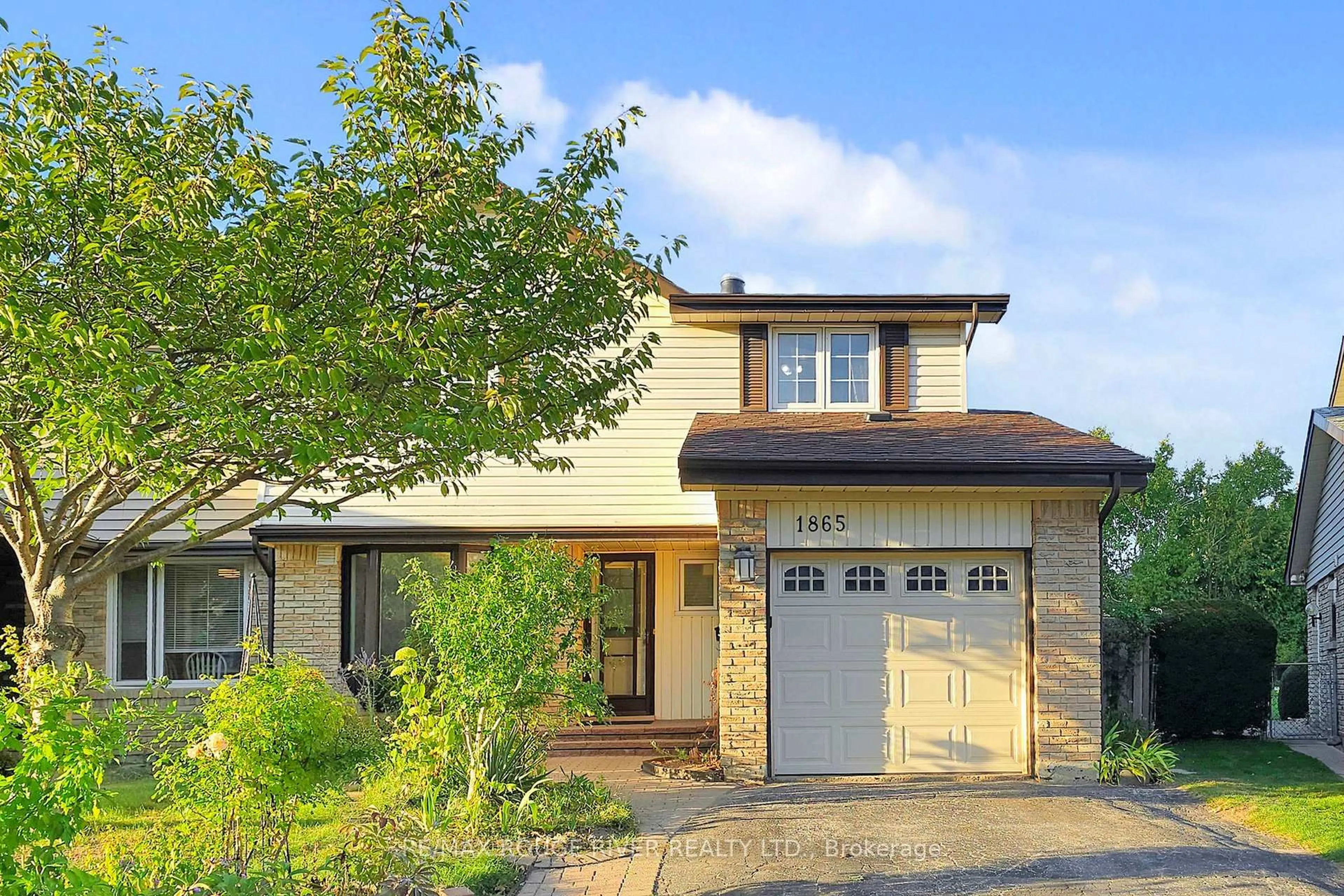 Home with brick exterior material, street for 1865 Cricket Lane, Pickering Ontario L1V 3J2