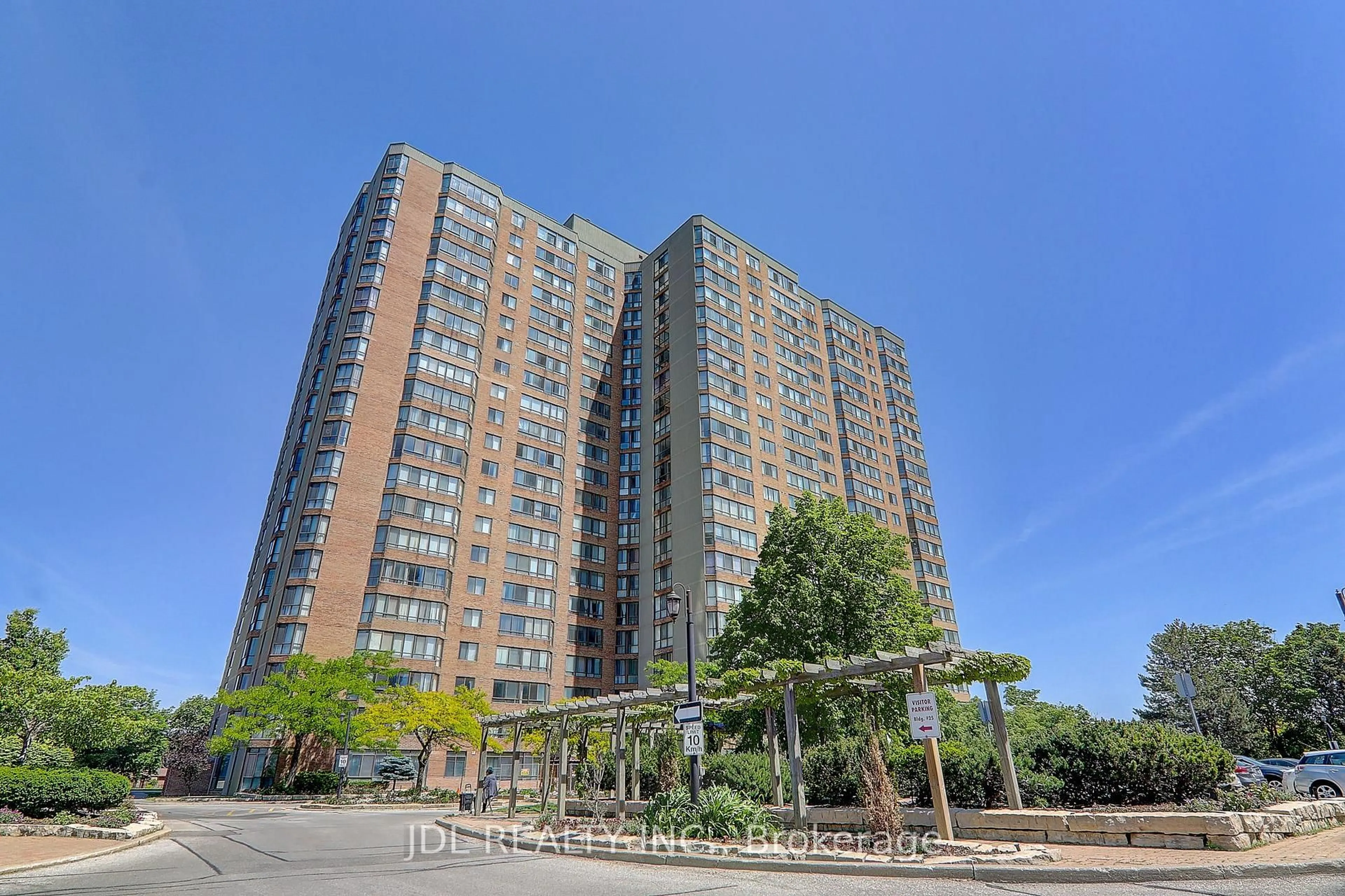 Unknown for 25 Bamburgh Circ #636, Toronto Ontario M1W 3W2
