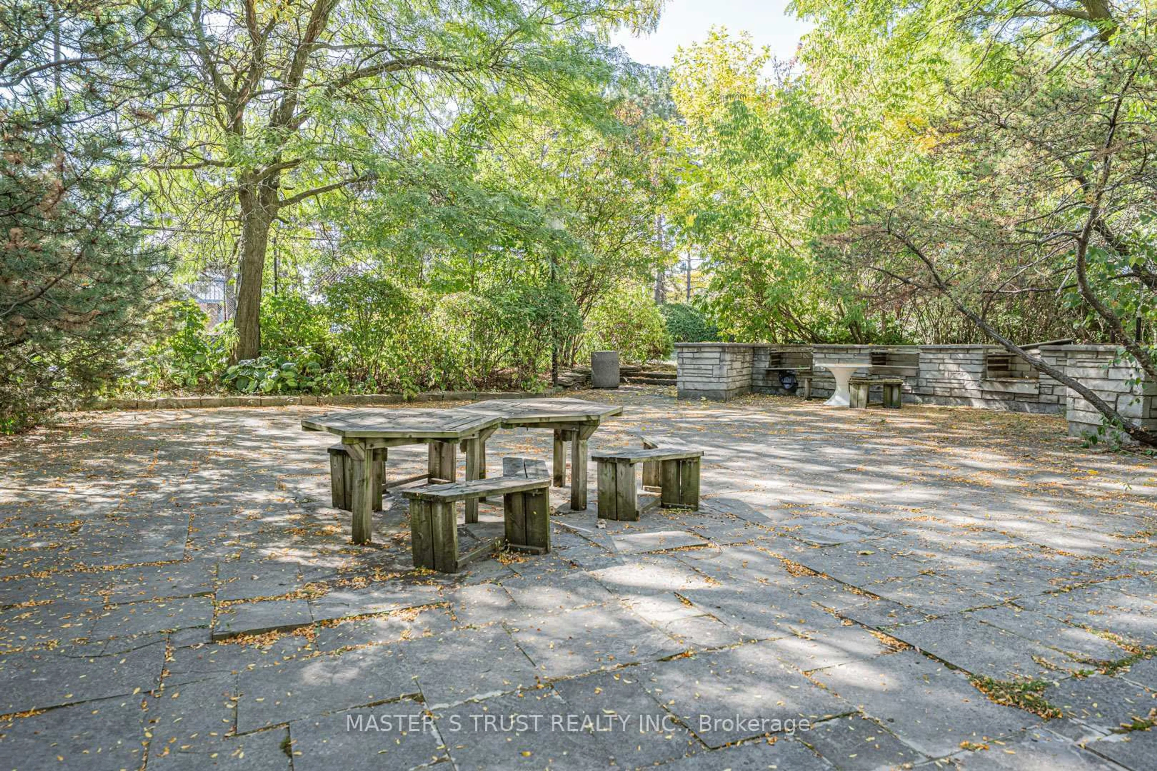 Patio, forest/trees view for 150 Alton Towers Circ #507, Toronto Ontario M1V 4X7