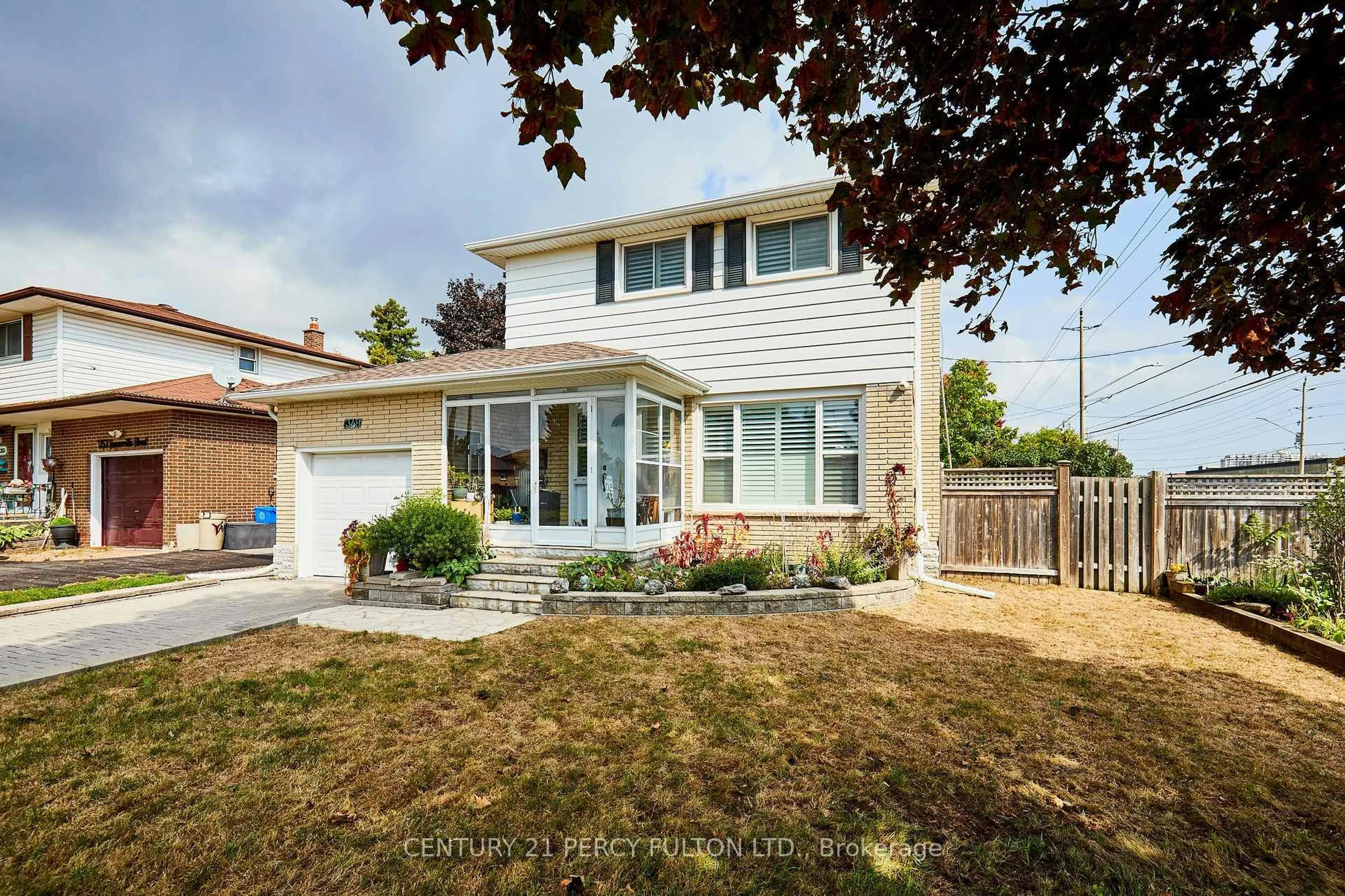 Unknown for 1349 Somerville St, Oshawa Ontario L1G 4L3