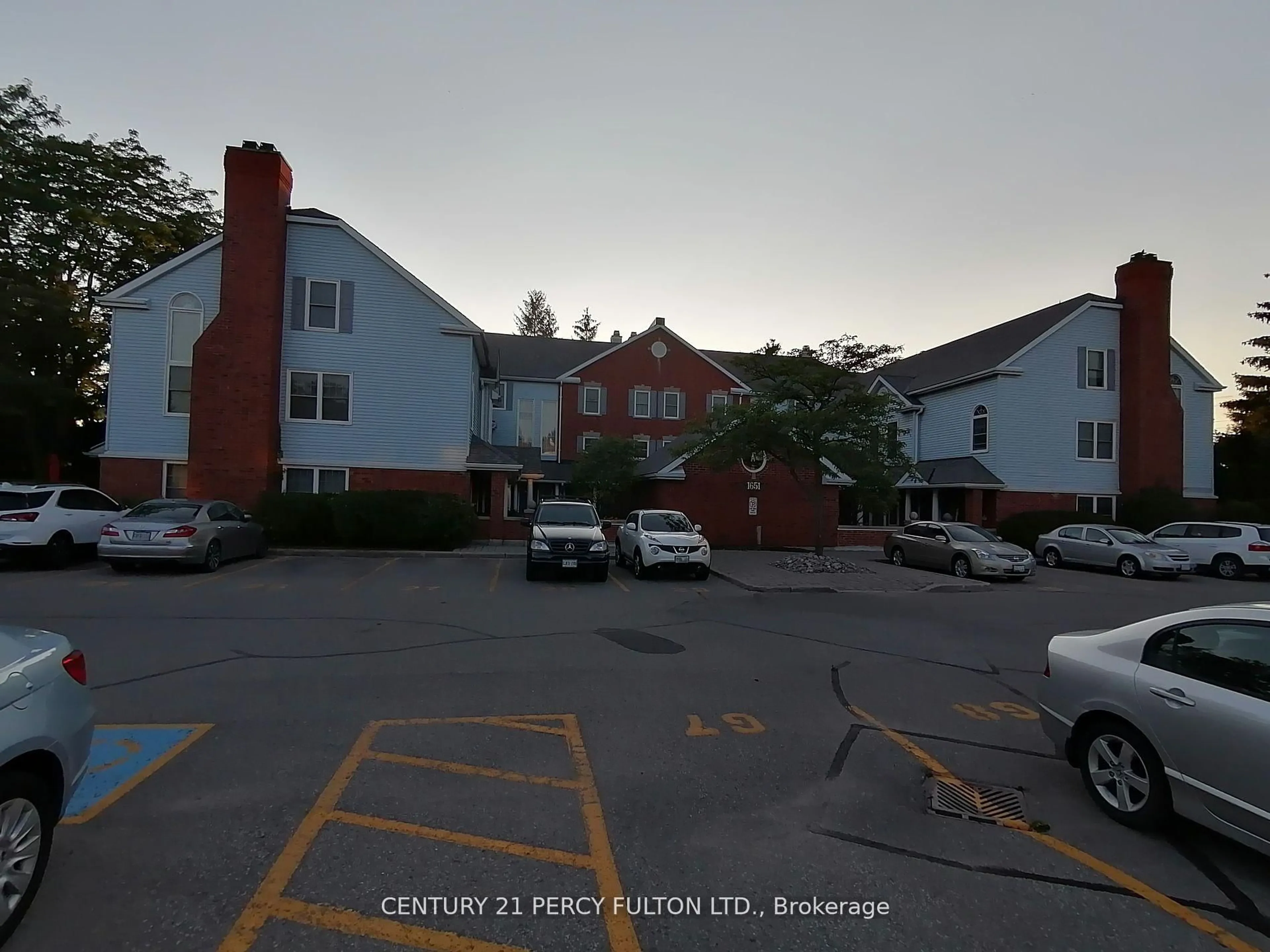 Unknown for 1651 Nash Rd #A11, Clarington Ontario L1E 1S8