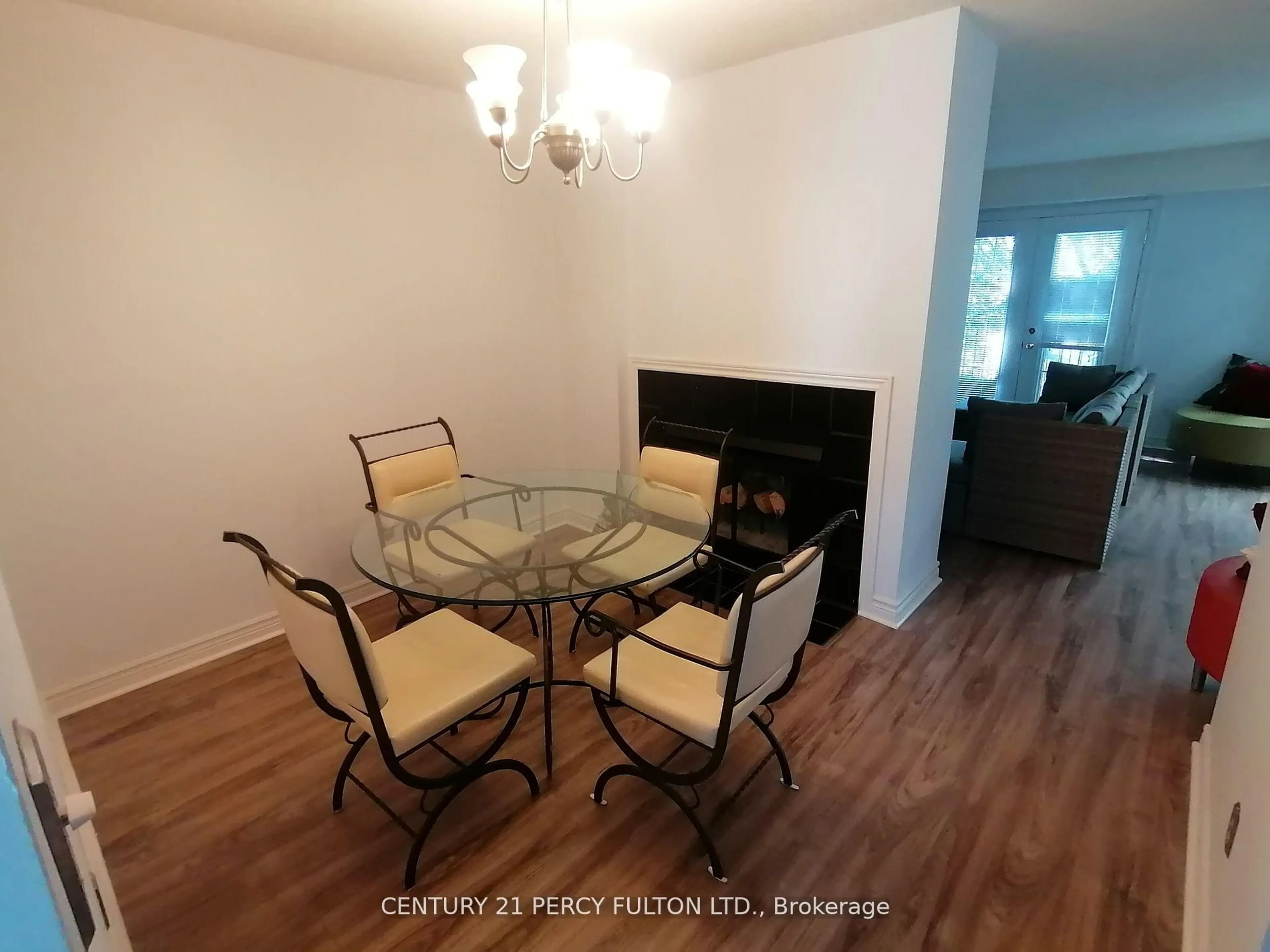 Dining room, wood/laminate floor for 1651 Nash Rd #A11, Clarington Ontario L1E 1S8