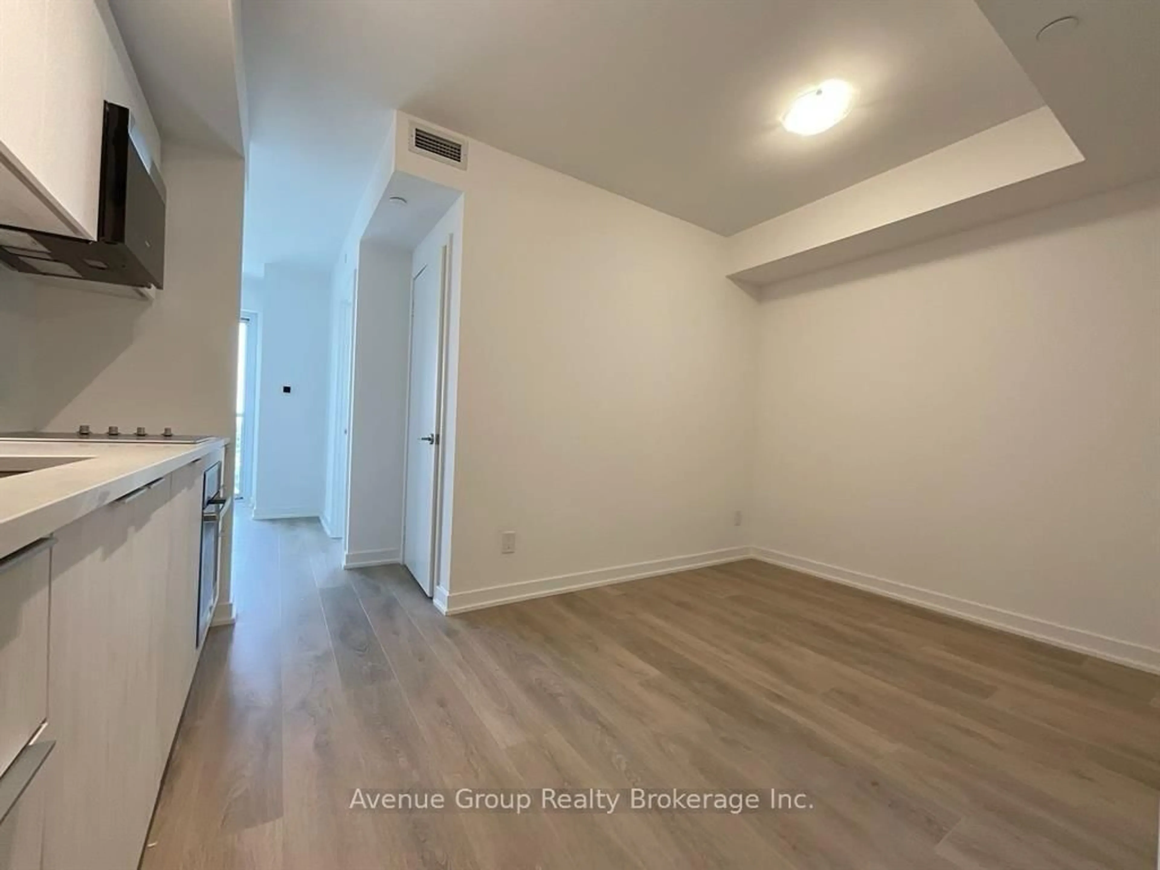 A pic of a room for 2031 Kennedy Rd #1117, Toronto Ontario M1T 0B8