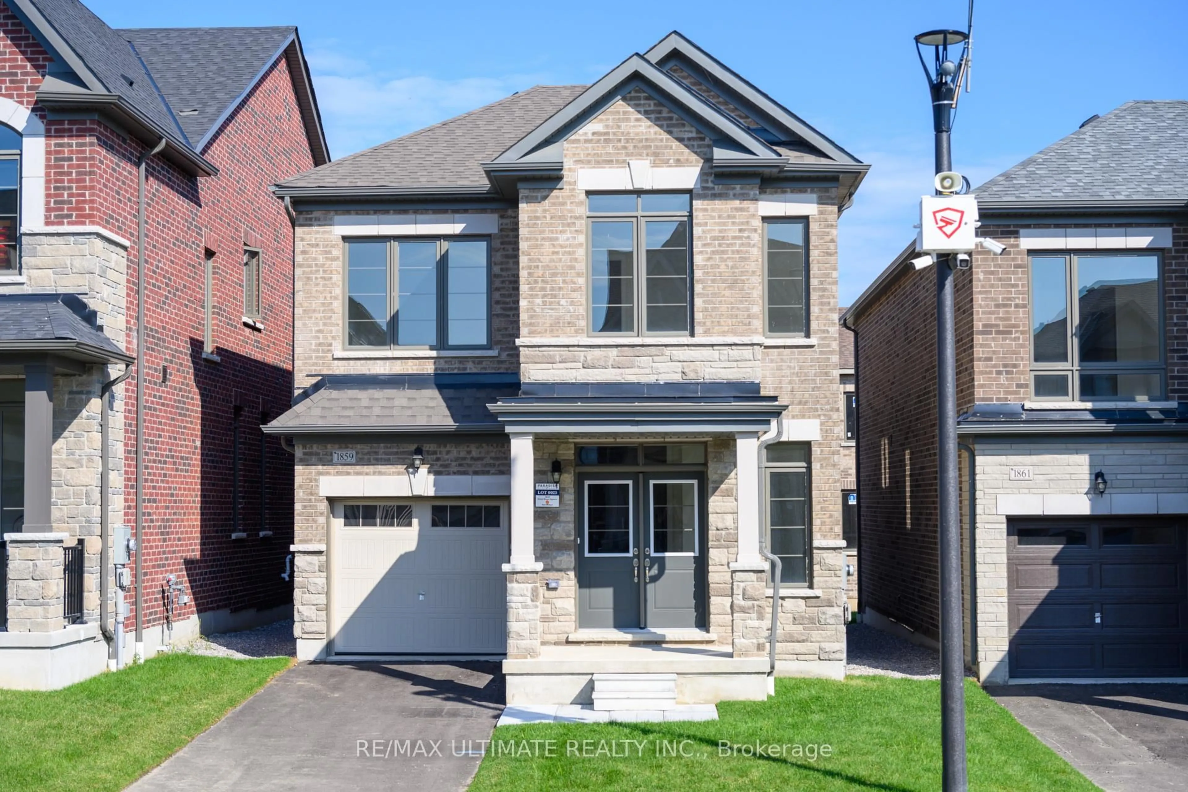 Home with brick exterior material, street for 1859 Irish Moss Sq, Pickering Ontario L1Y 0B4