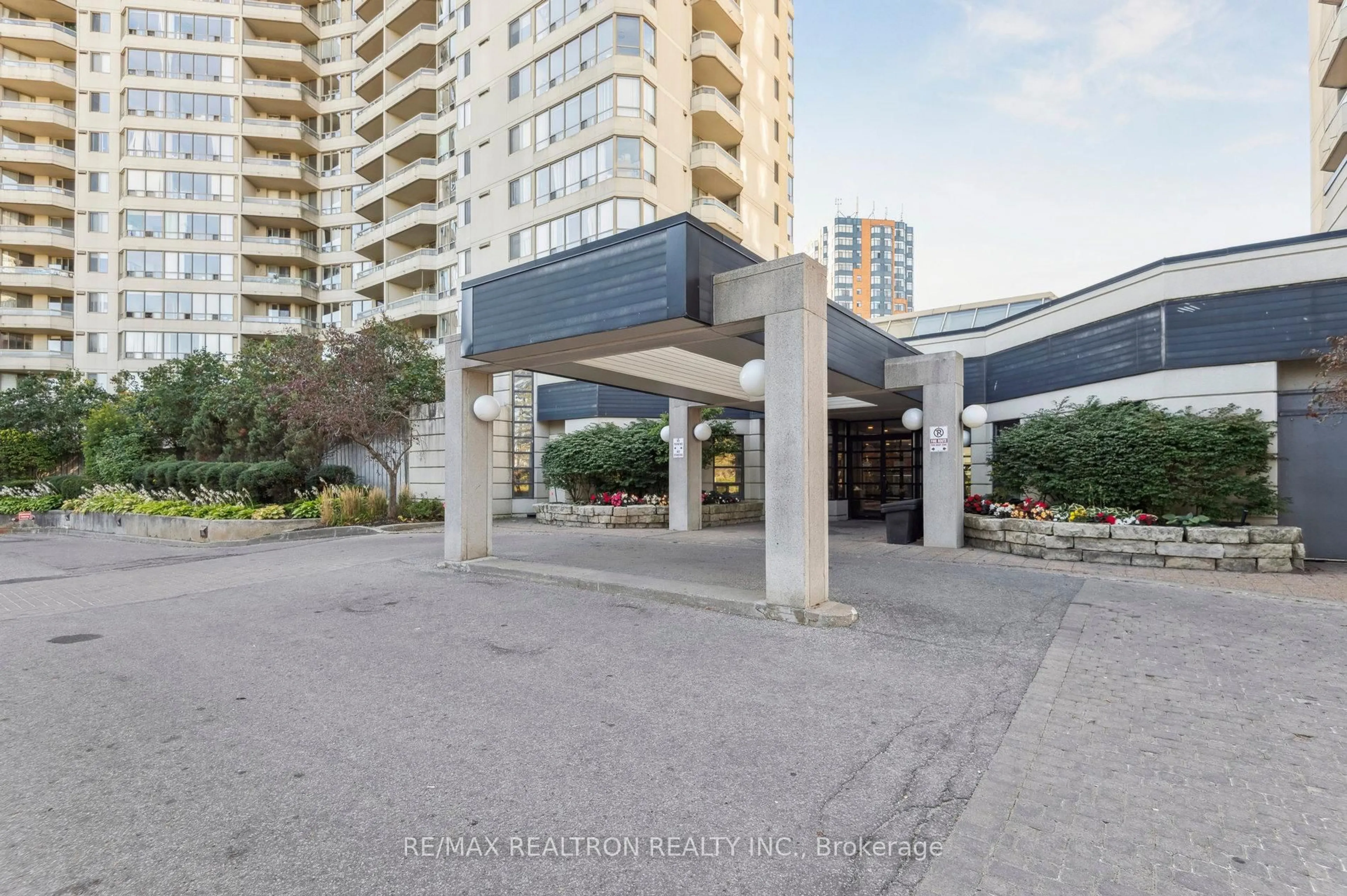 Unknown for 150 Alton Towers Circ #1503, Toronto Ontario M1V 4X7