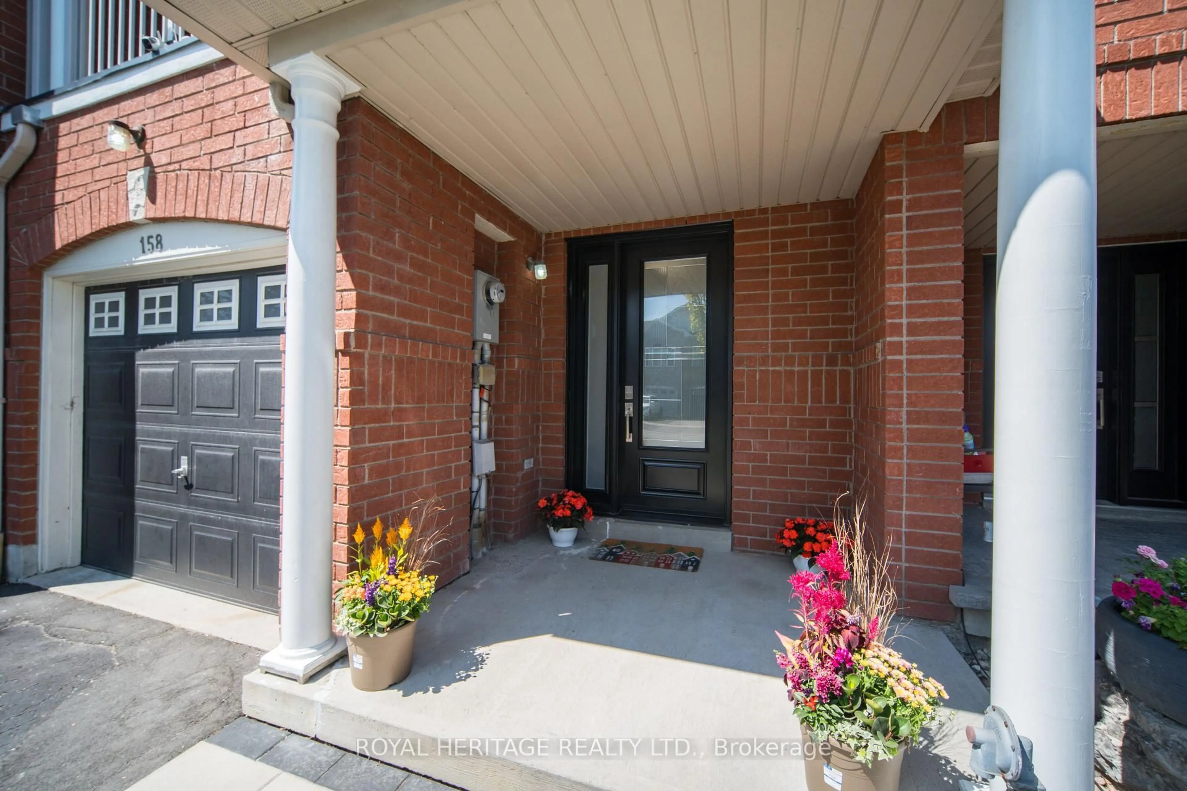 Unknown for 158 Angier Cres, Ajax Ontario L1S 7R7