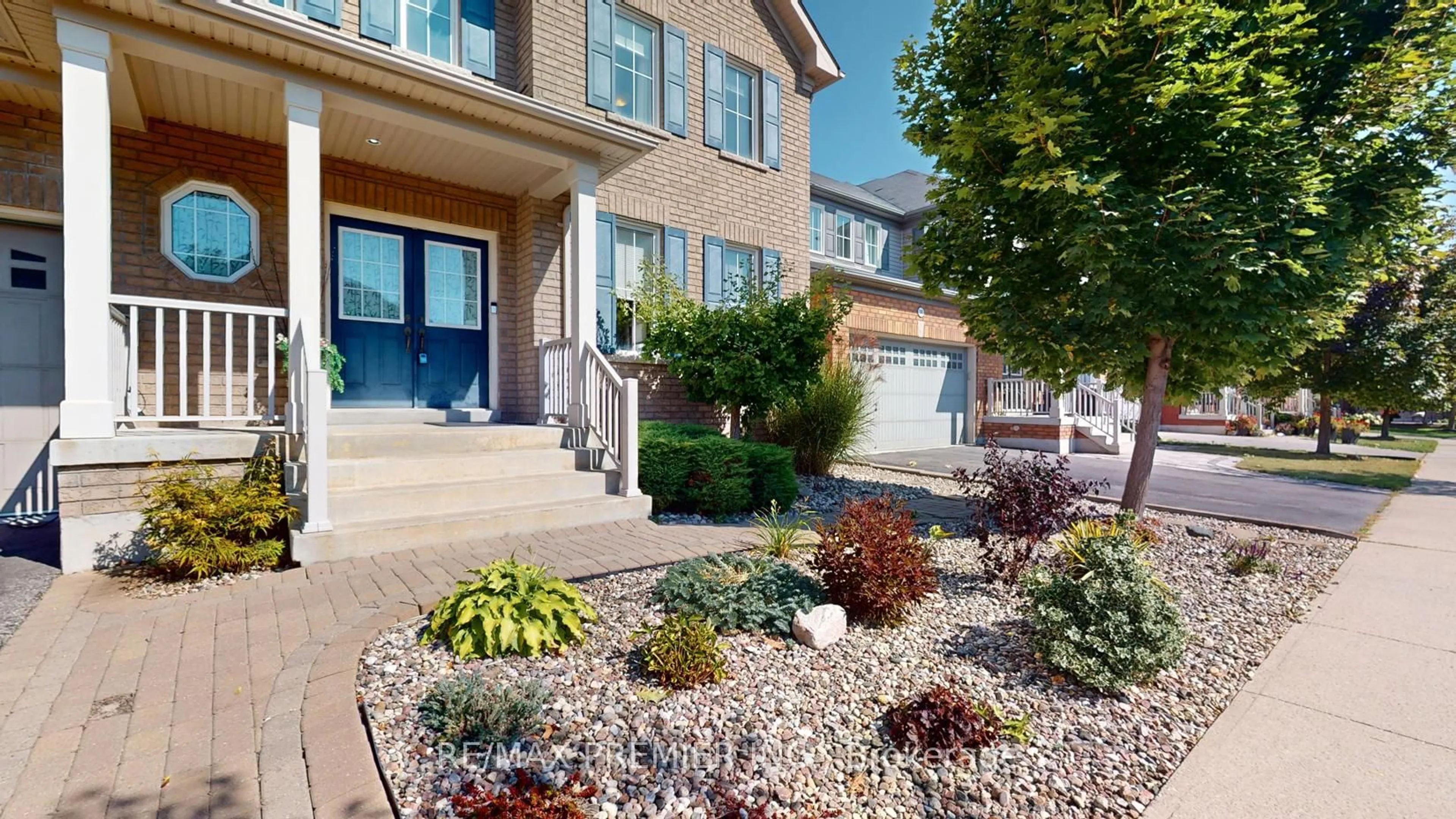 Unknown for 2307 Pilgrim Sq, Oshawa Ontario L1L 0C2