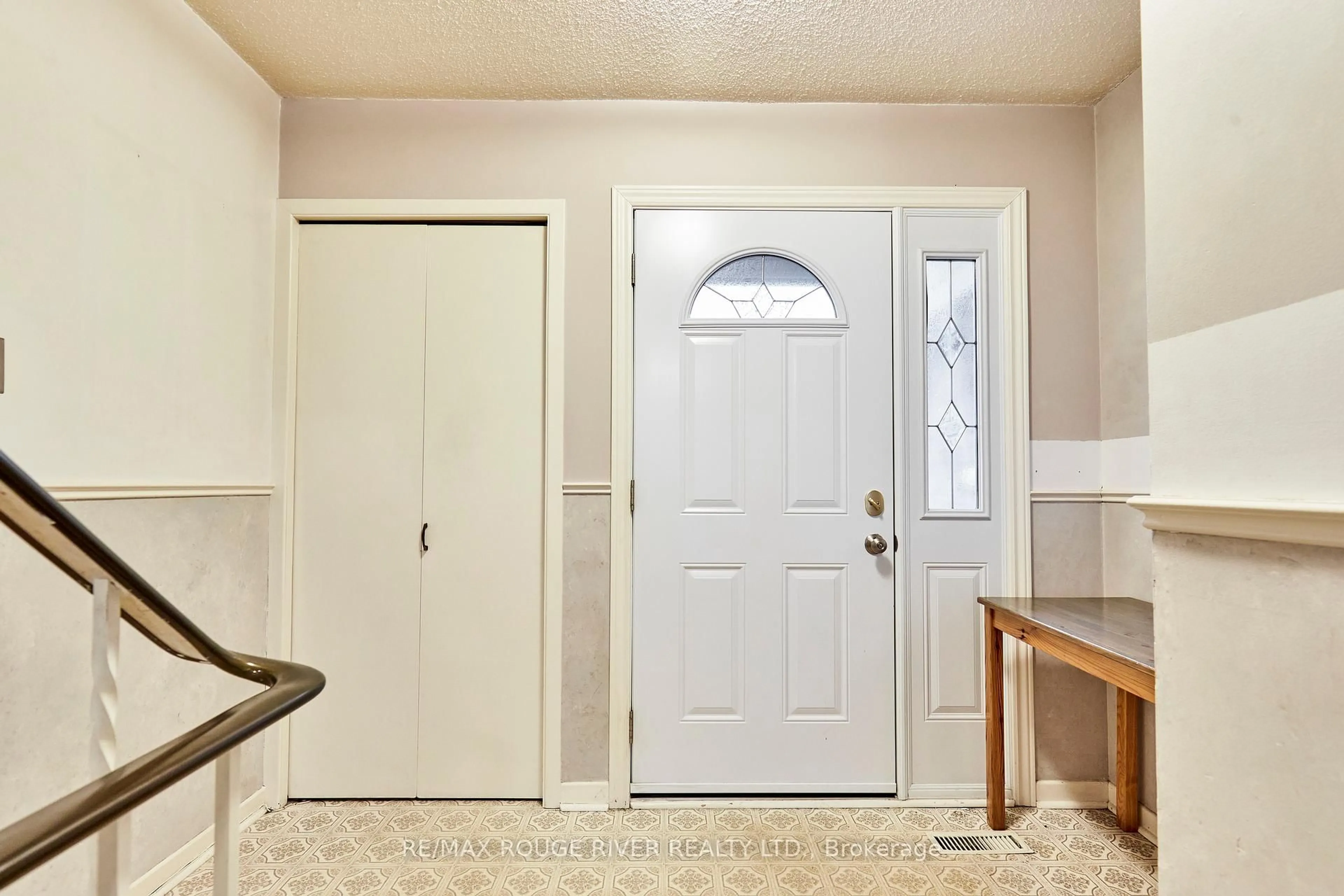 Indoor entryway for 37 Clover Ridge Dr #45, Ajax Ontario L1S 3M6