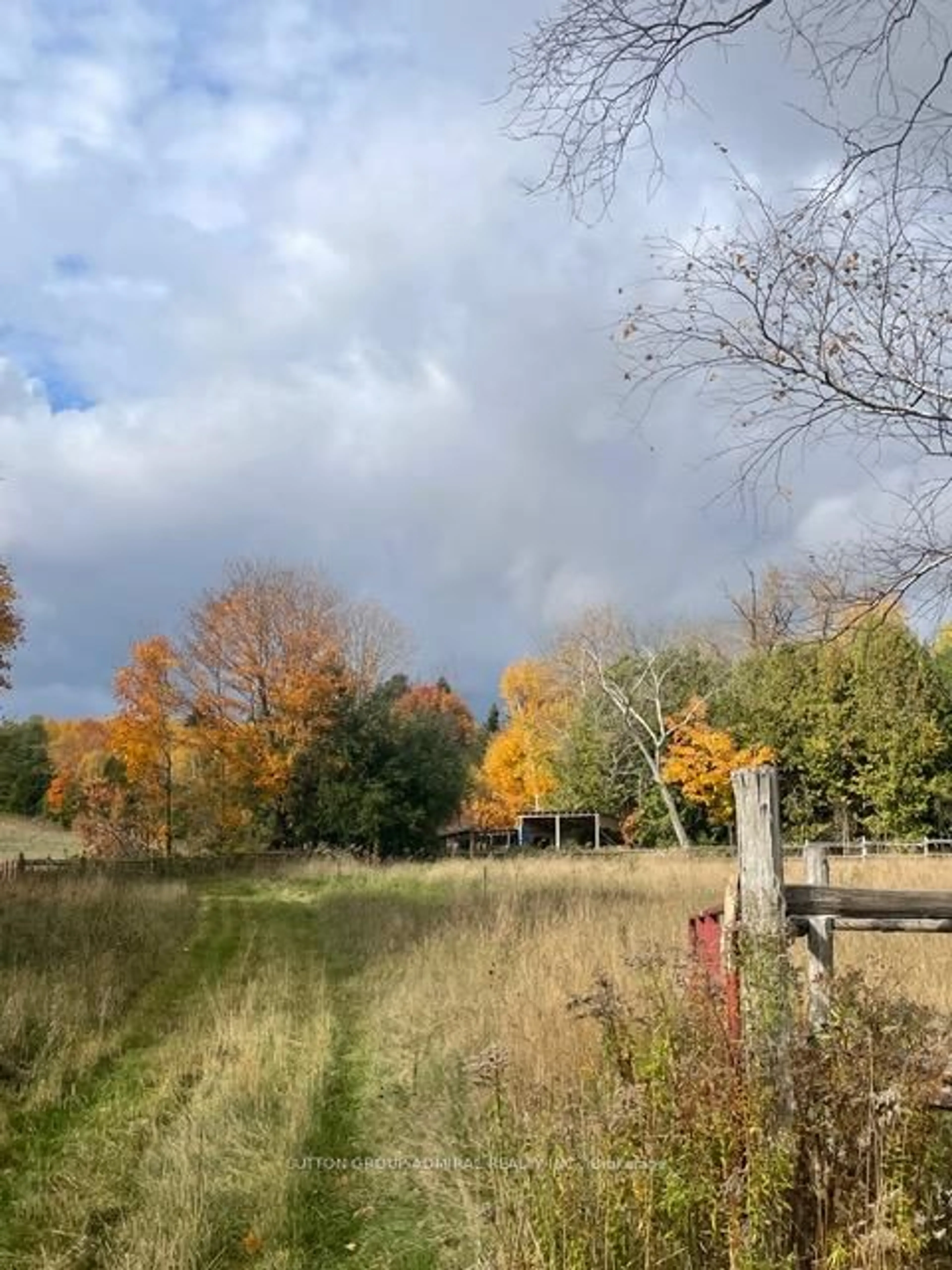 Unknown for 7574 White Rd, Clarington Ontario L0A 1E0