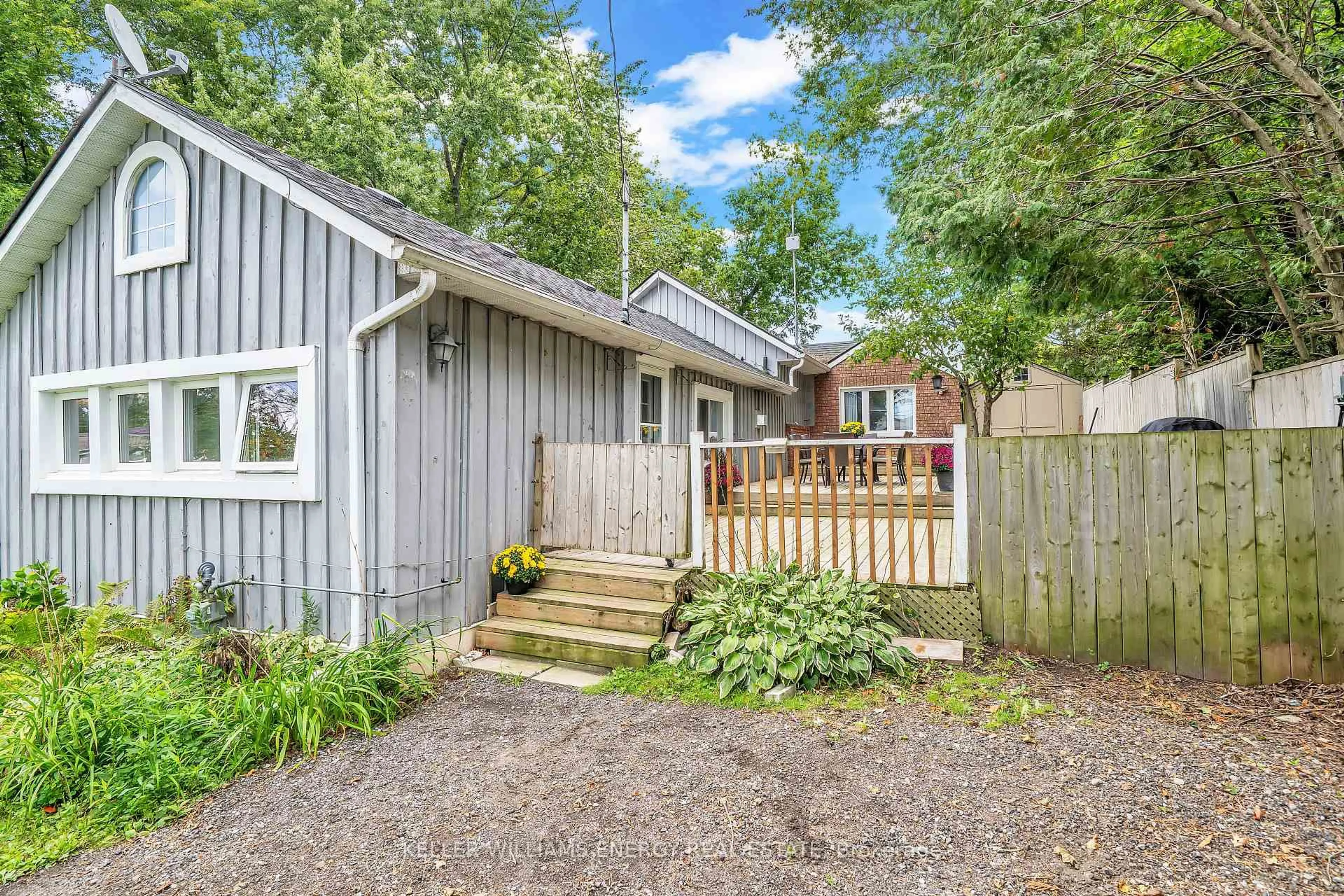 Shed for 247 Williams Point Rd, Scugog Ontario L0B 1E0
