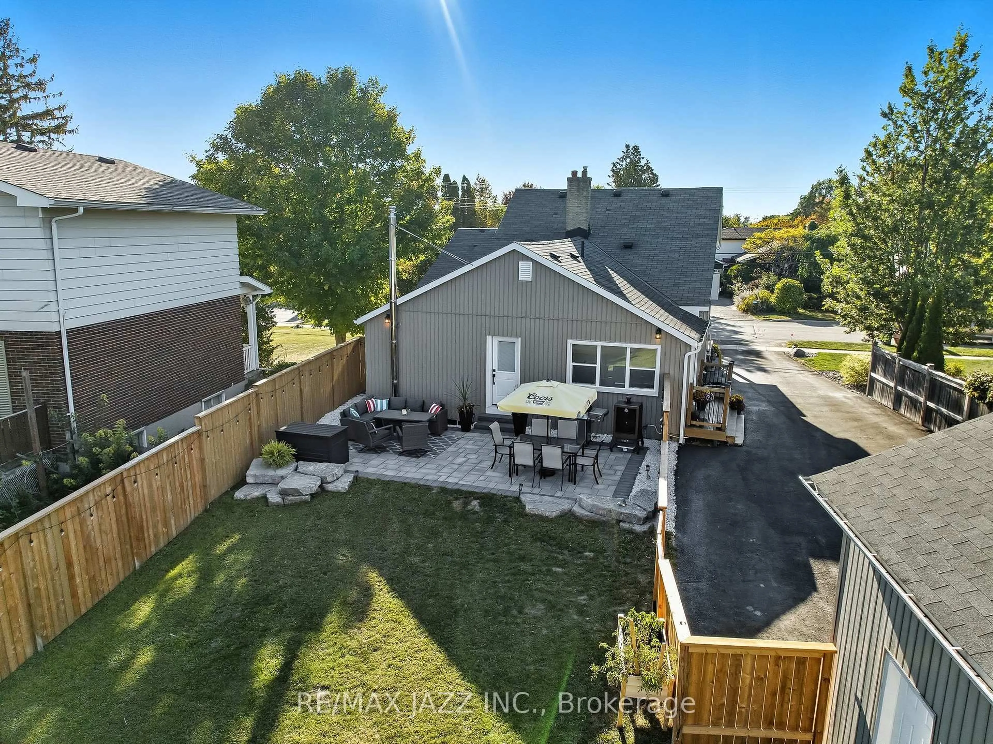 A pic from outside/outdoor area/front of a property/back of a property/a pic from drone, unknown for 14539 Old Simcoe Rd, Scugog Ontario L9L 1C2
