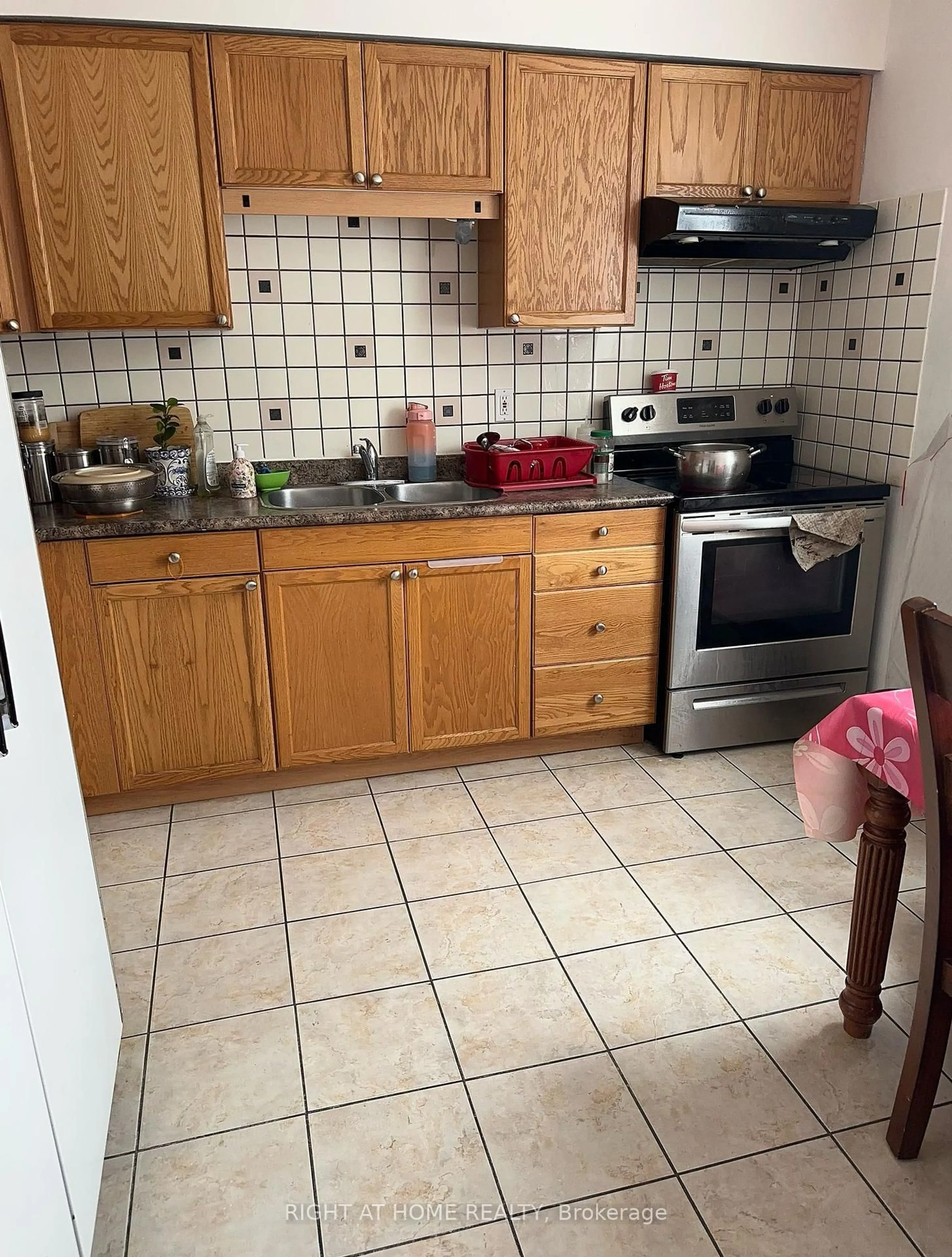 Standard kitchen, unknown for 3409 st.clair Ave #1, Toronto Ontario M1L 1W3