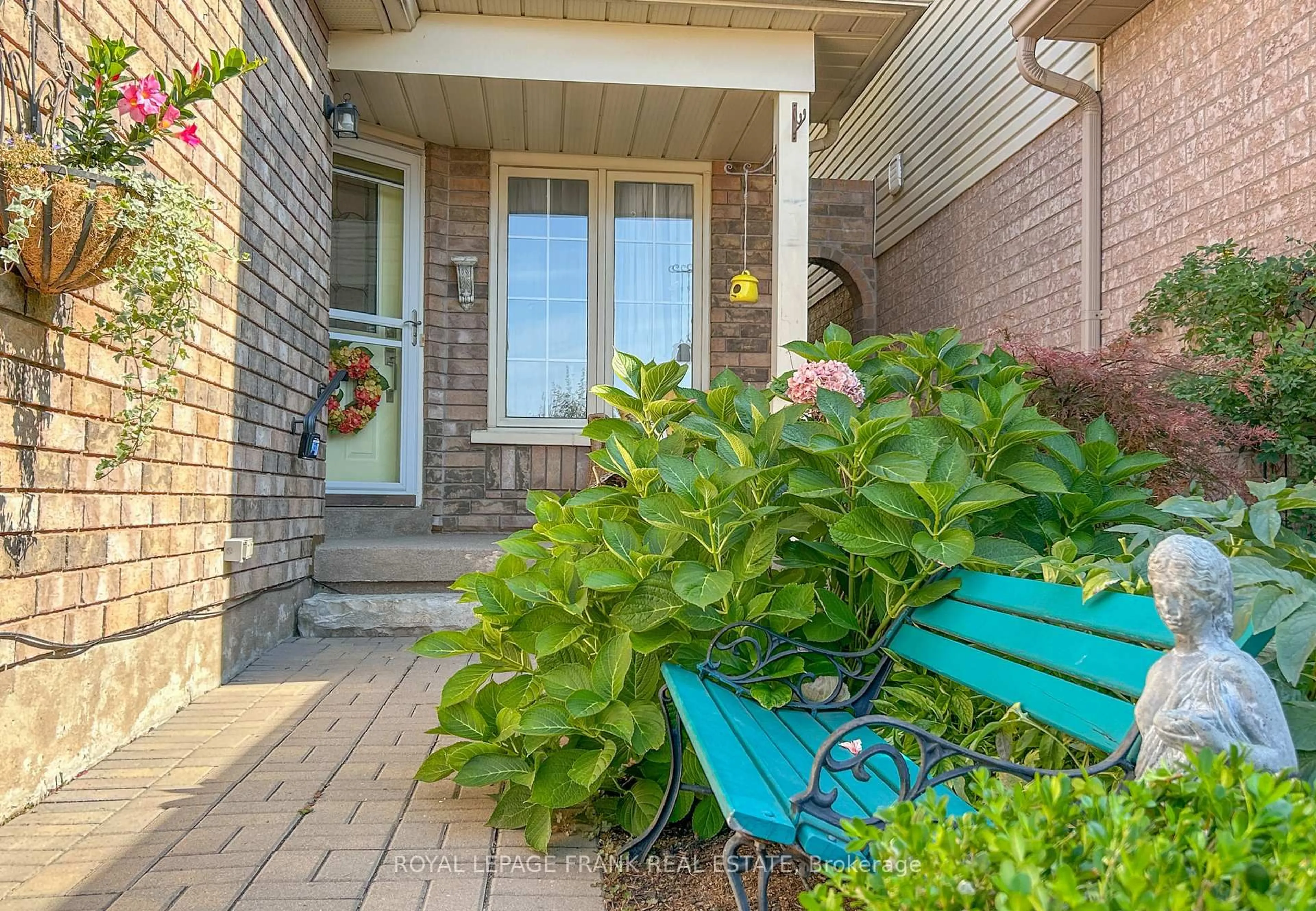 Unknown for 36 Greengrove Way, Whitby Ontario L1R 2N4