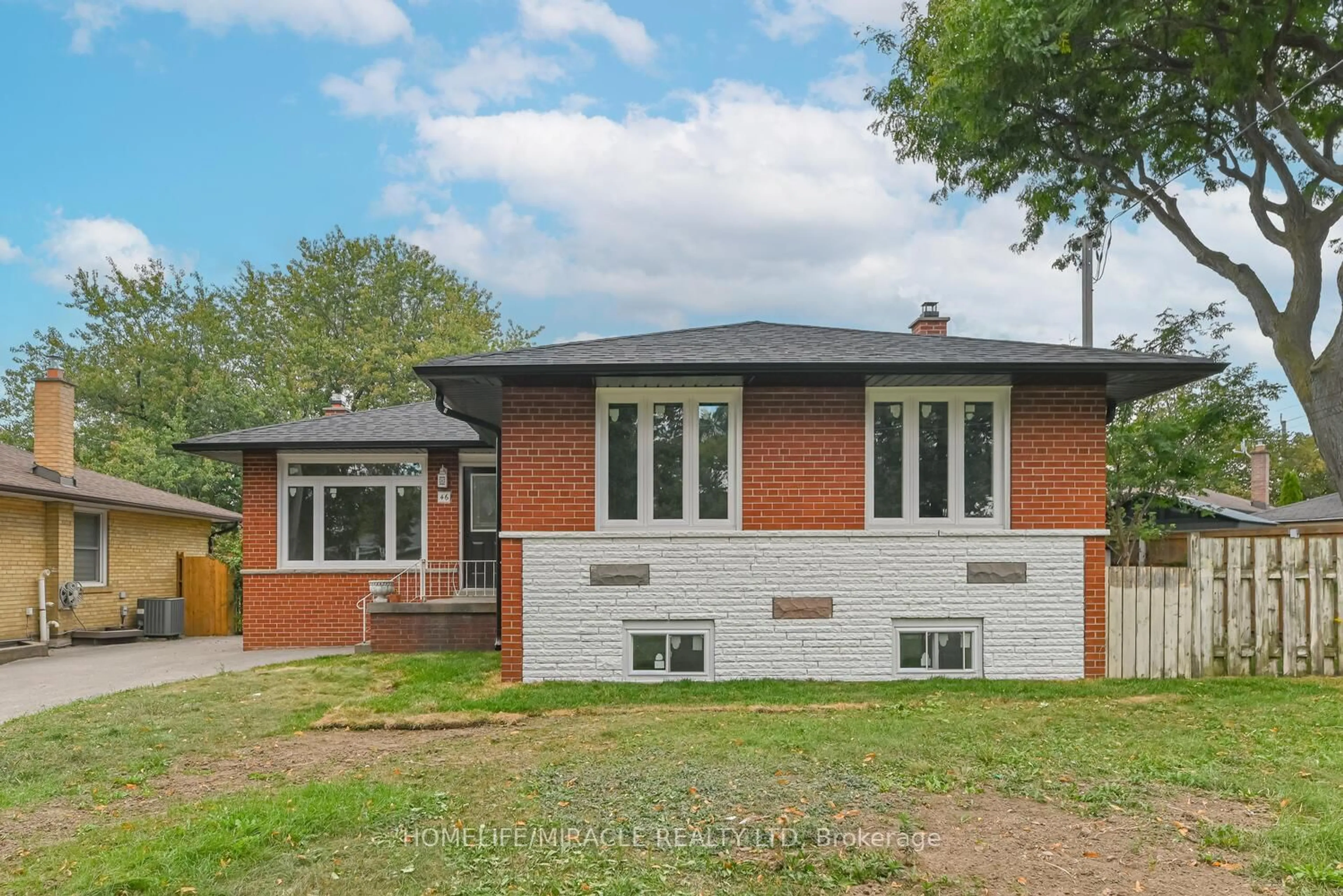 Home with brick exterior material, building for 46 Flintwick Dr, Toronto Ontario M1P 4G9