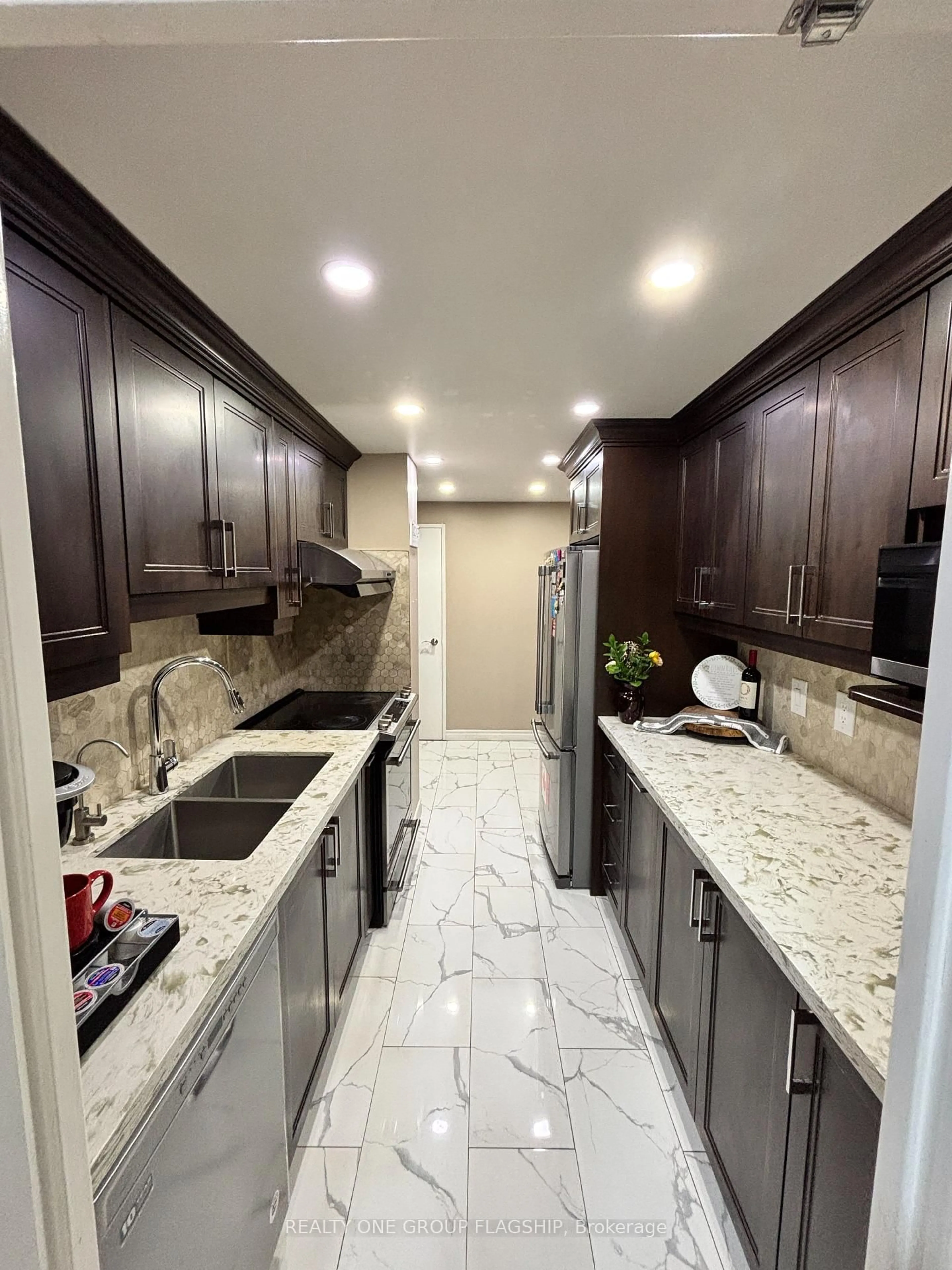 Contemporary kitchen, ceramic/tile floor for 25 Silver Springs Blvd #806, Toronto Ontario M1V 1M9