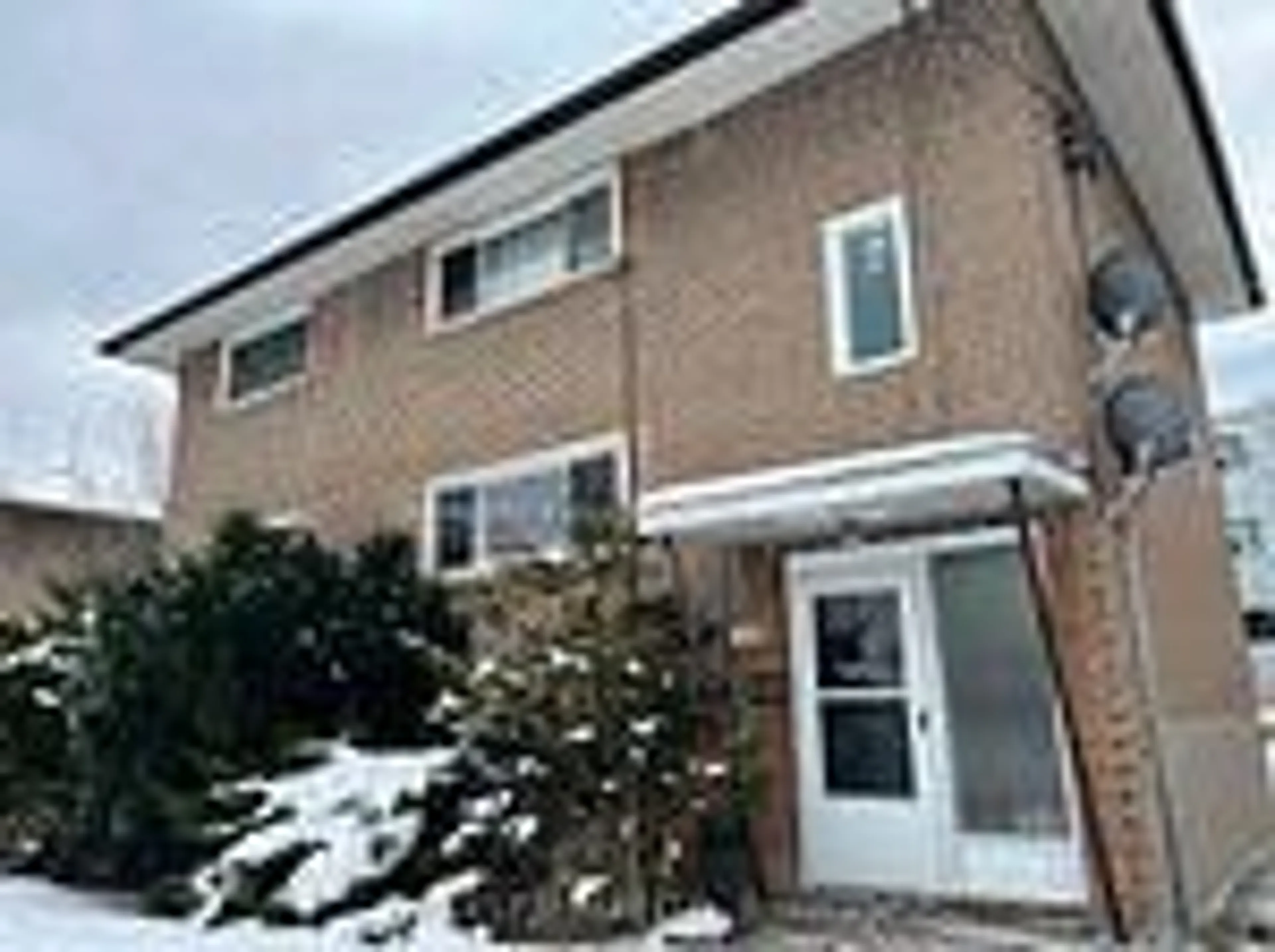 Unknown for 337 Frontenac Ave, Oshawa Ontario L1J 2A7