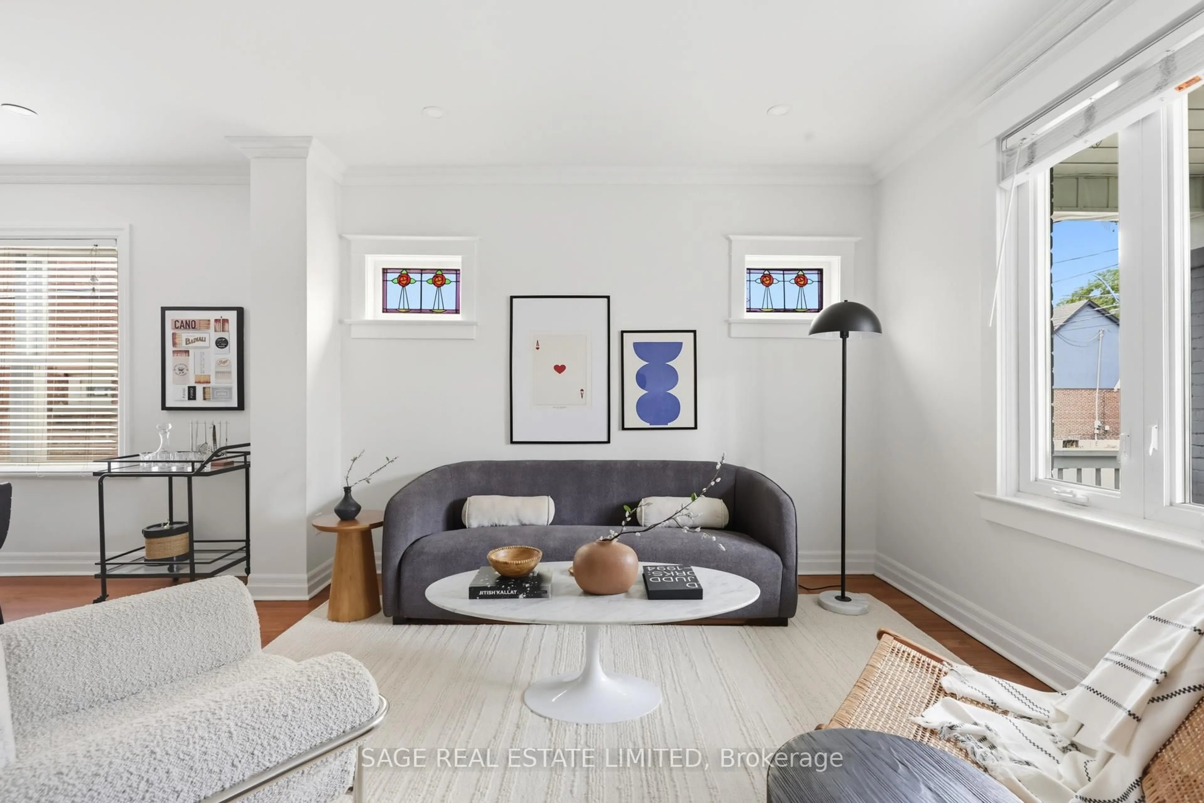Living room with furniture, unknown for 2021 Gerrard St, Toronto Ontario M4E 2B2