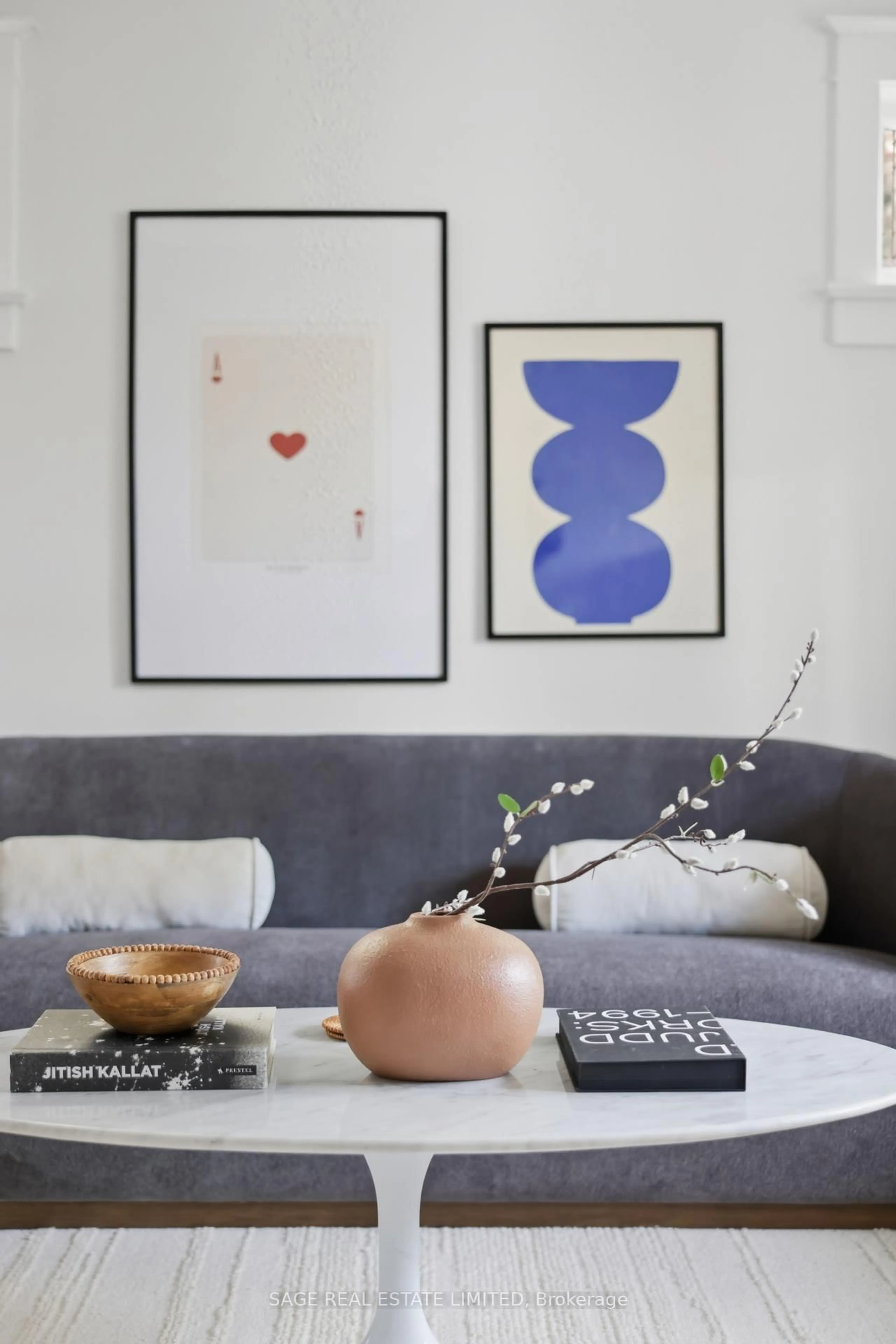 Living room with furniture, unknown for 2021 Gerrard St, Toronto Ontario M4E 2B2