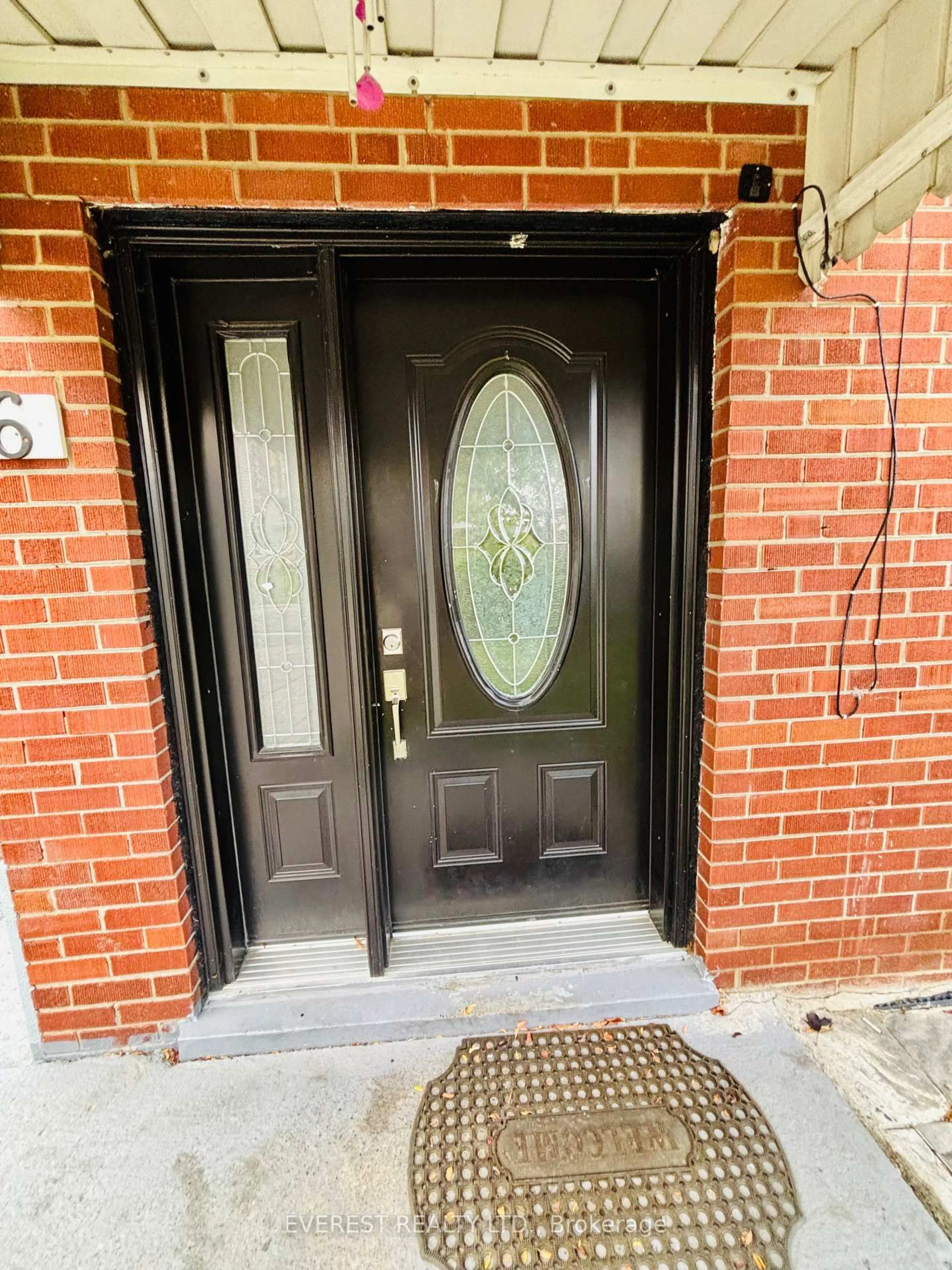 Indoor entryway for 6 Maretta Ave, Toronto Ontario M1K 3X7