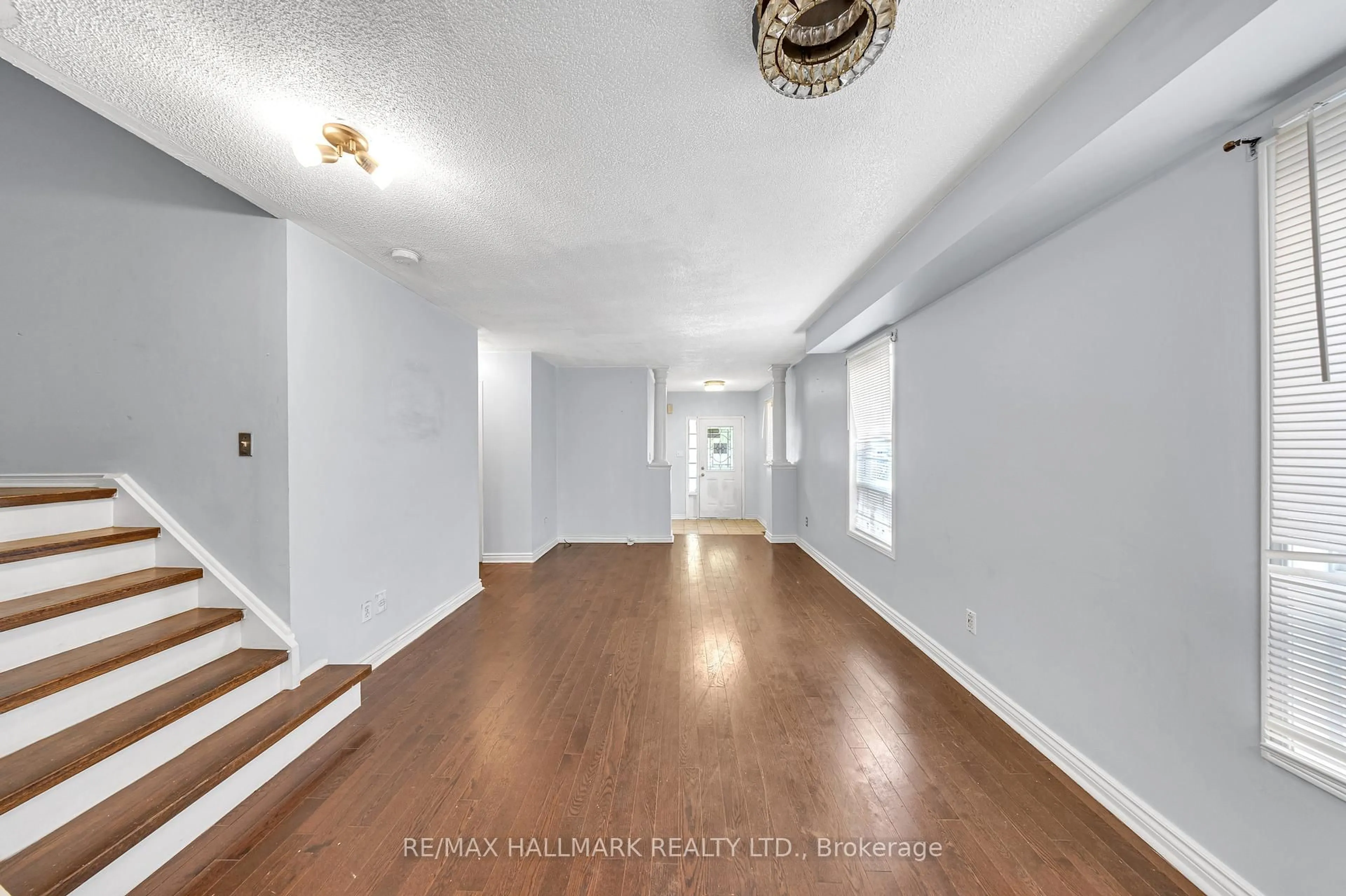 A pic of a room for 29 Hemans Crt, Ajax Ontario L1T 4B9