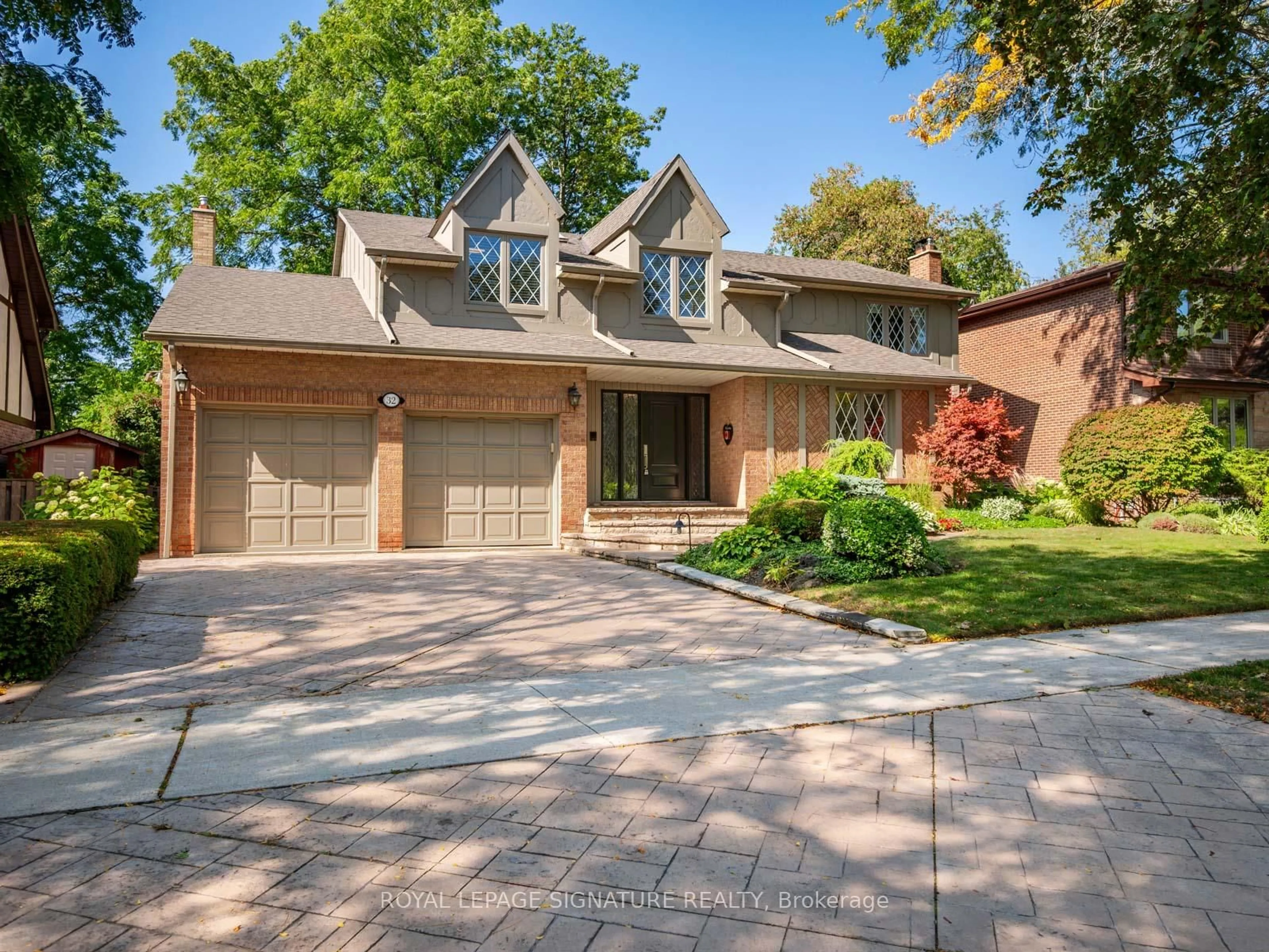 Home with brick exterior material, street for 32 Ramblewood Dr, Toronto Ontario M1C 3E1