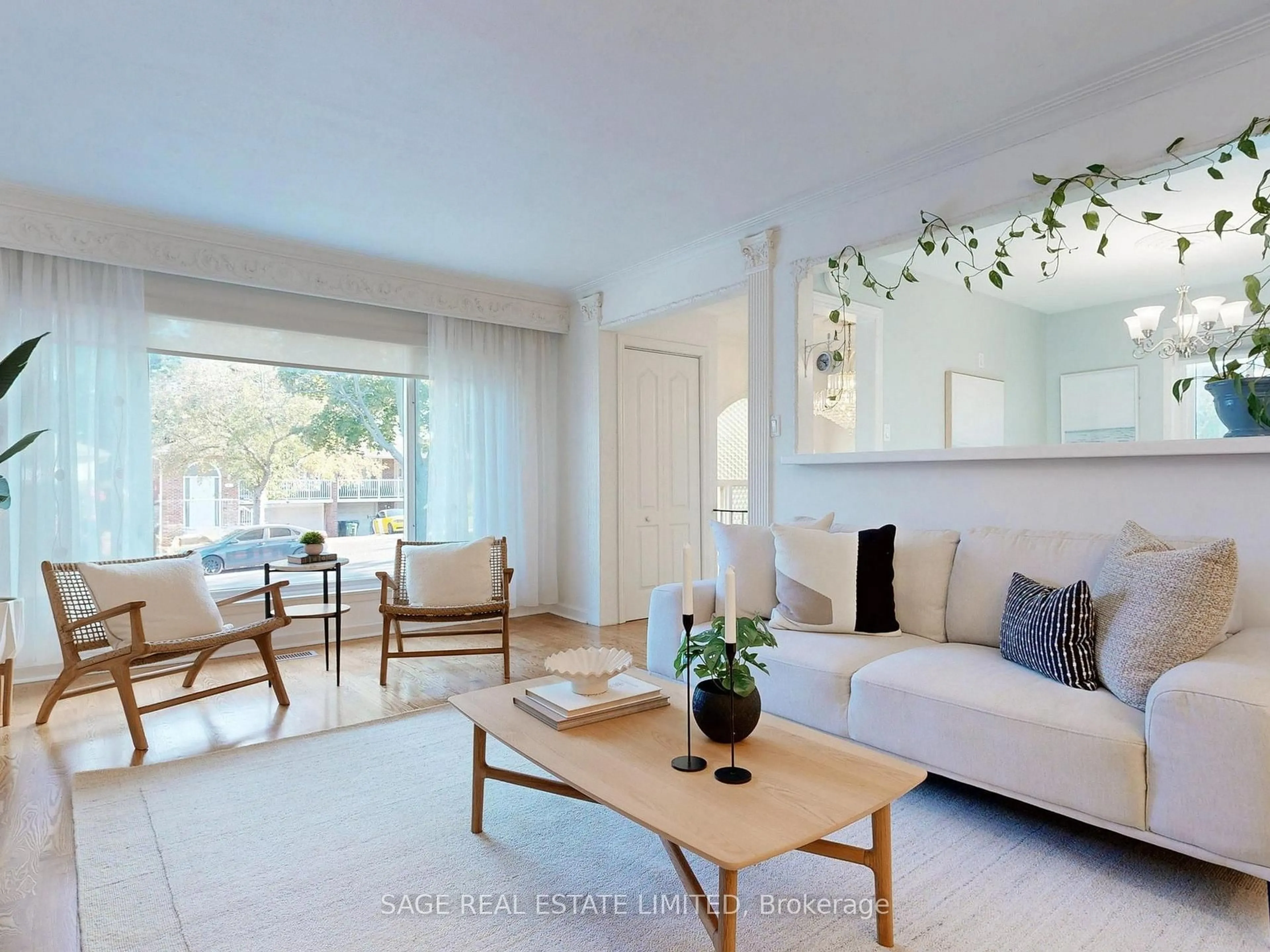 Living room with furniture, unknown for 82 HEASLIP Terr, Toronto Ontario M1T 1W9