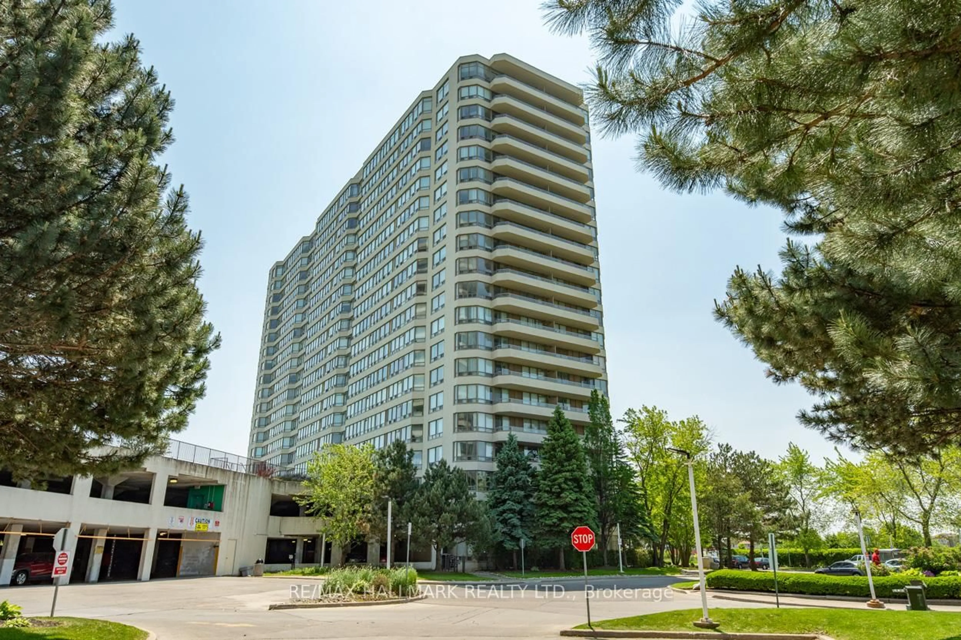 Unknown for 1 Greystone Walk Dr #385, Toronto Ontario M1K 5J3