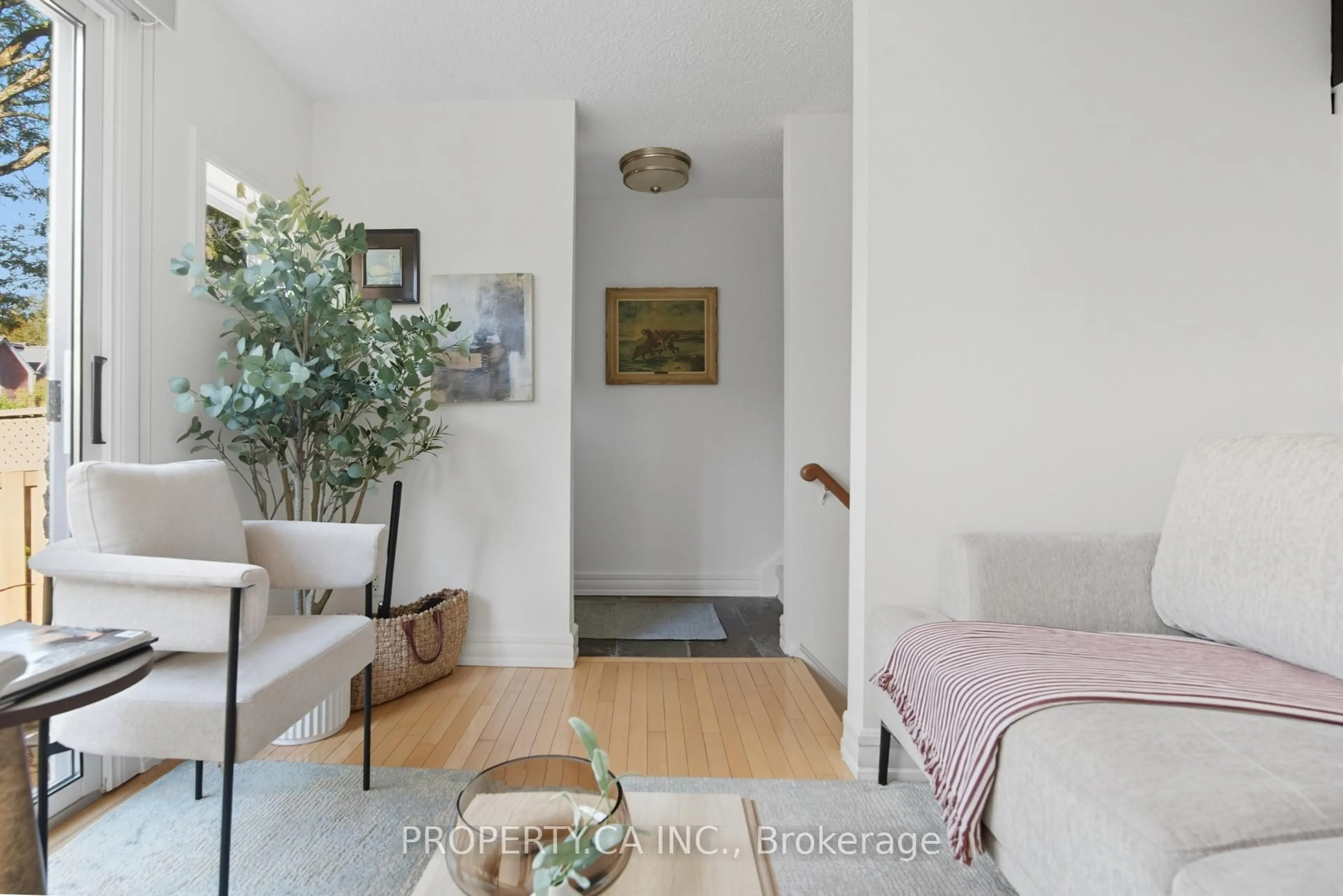 Unknown for 41 Battenberg Ave #29, Toronto Ontario M4L 1J7