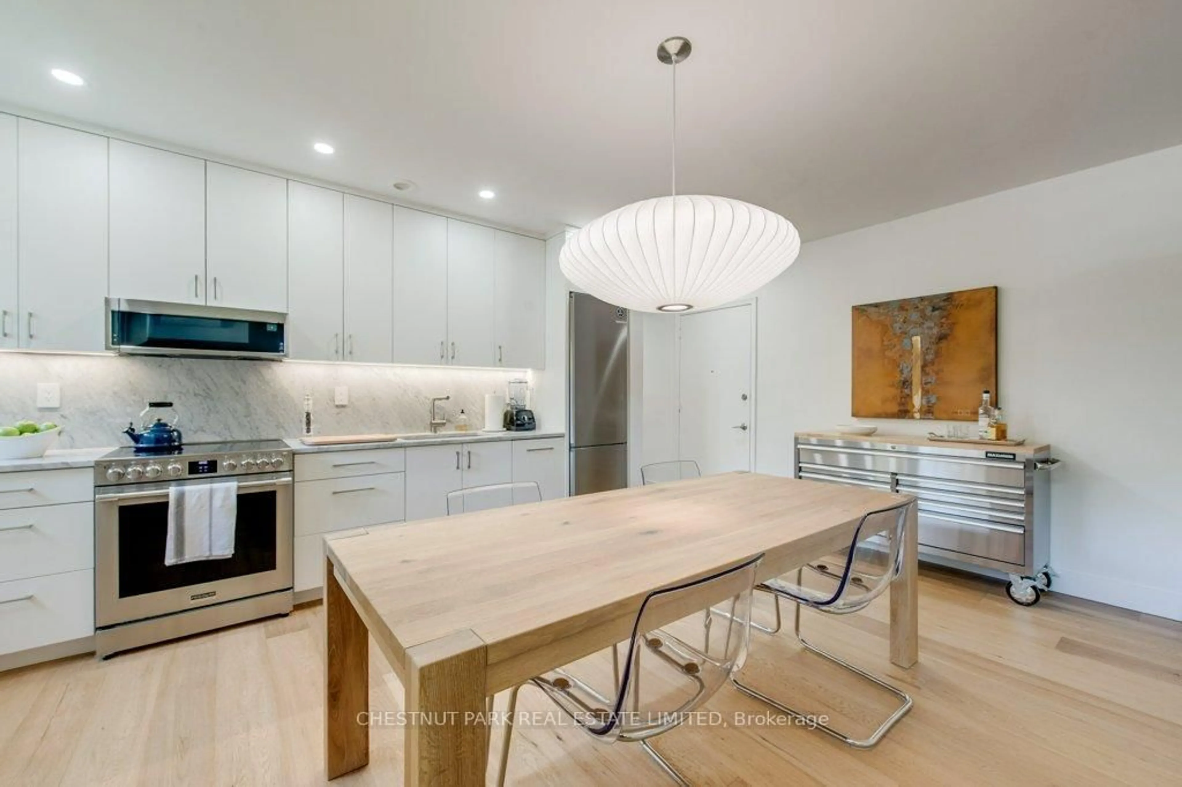 Contemporary kitchen, unknown for 75 Scarborough Rd #3, Toronto Ontario M4E 3M4
