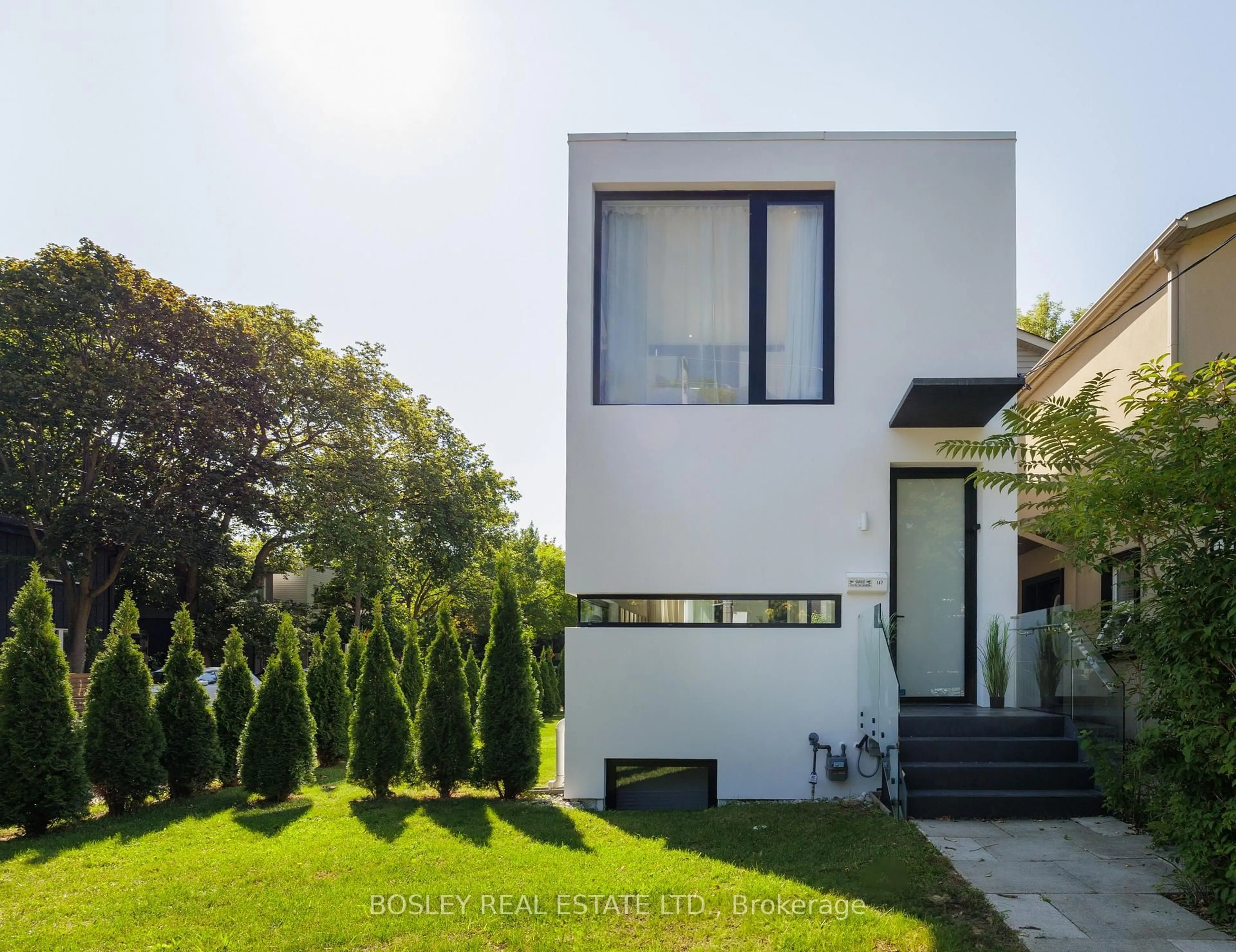 Home with brick exterior material, street for 147 Hanson St, Toronto Ontario M4C 1A3