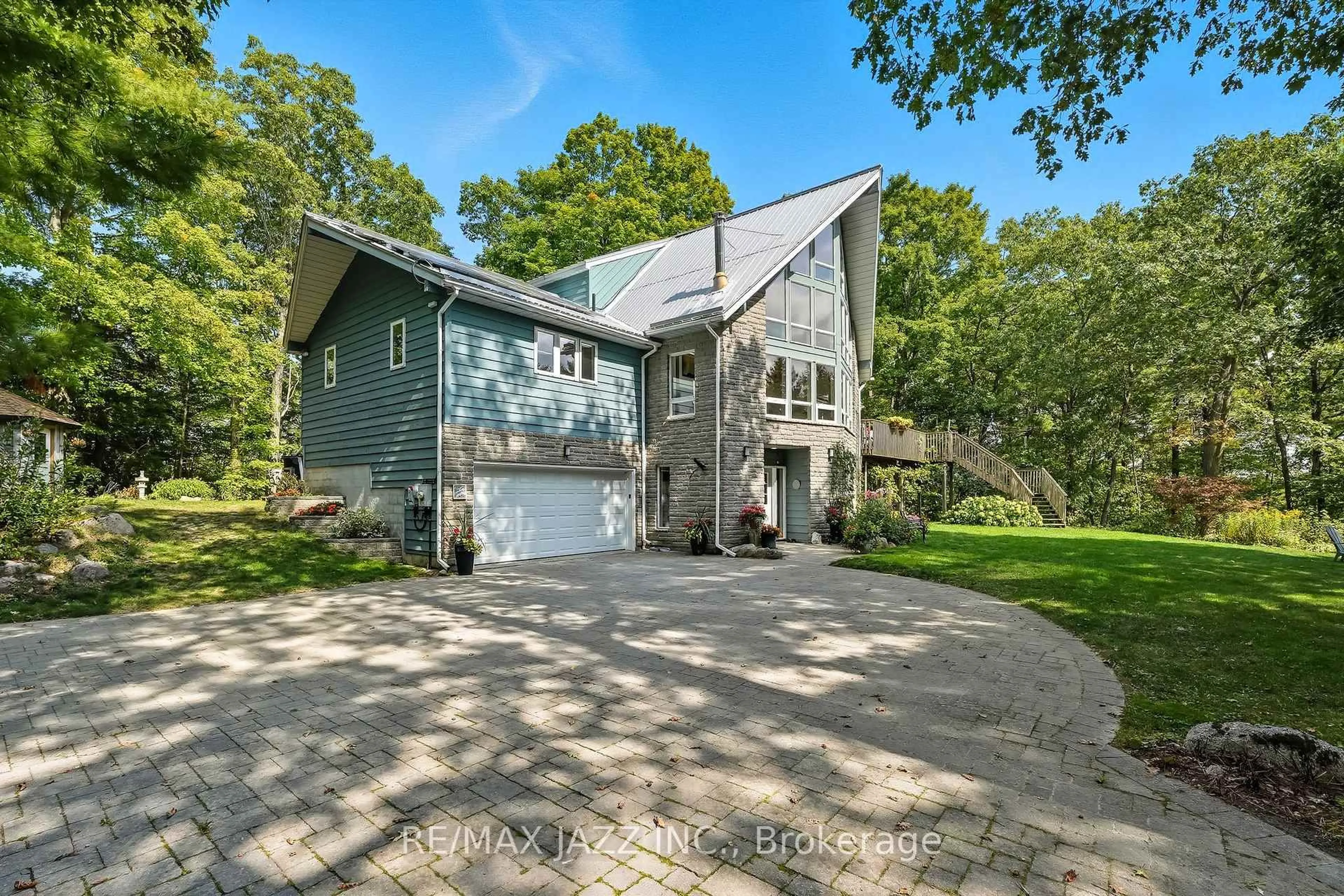 Home with brick exterior material, unknown for 9500 Grasshopper Park Rd, Clarington Ontario L1C 3K2