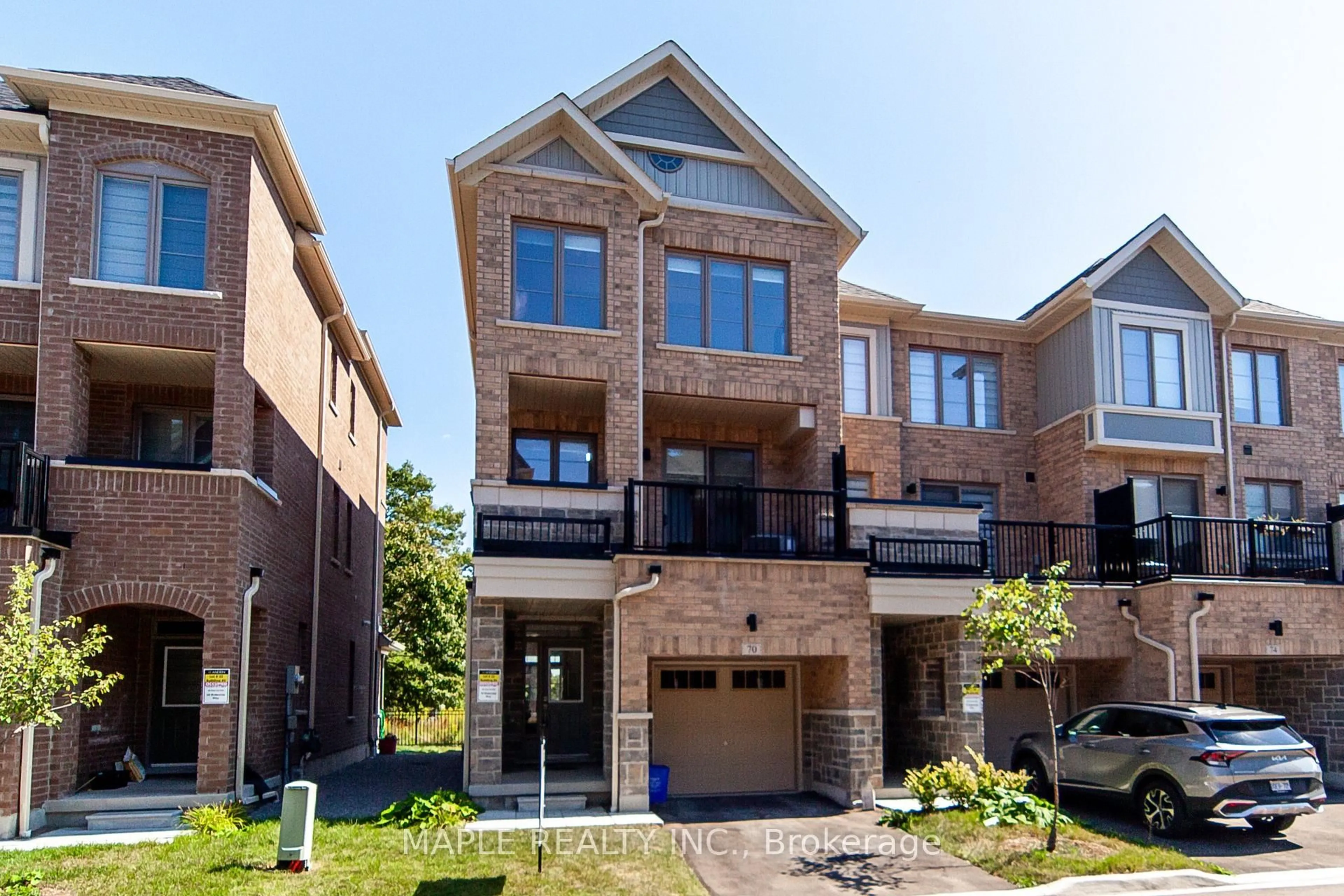 Home with brick exterior material, street for 70 Waterside Way, Whitby Ontario L1N 0N1