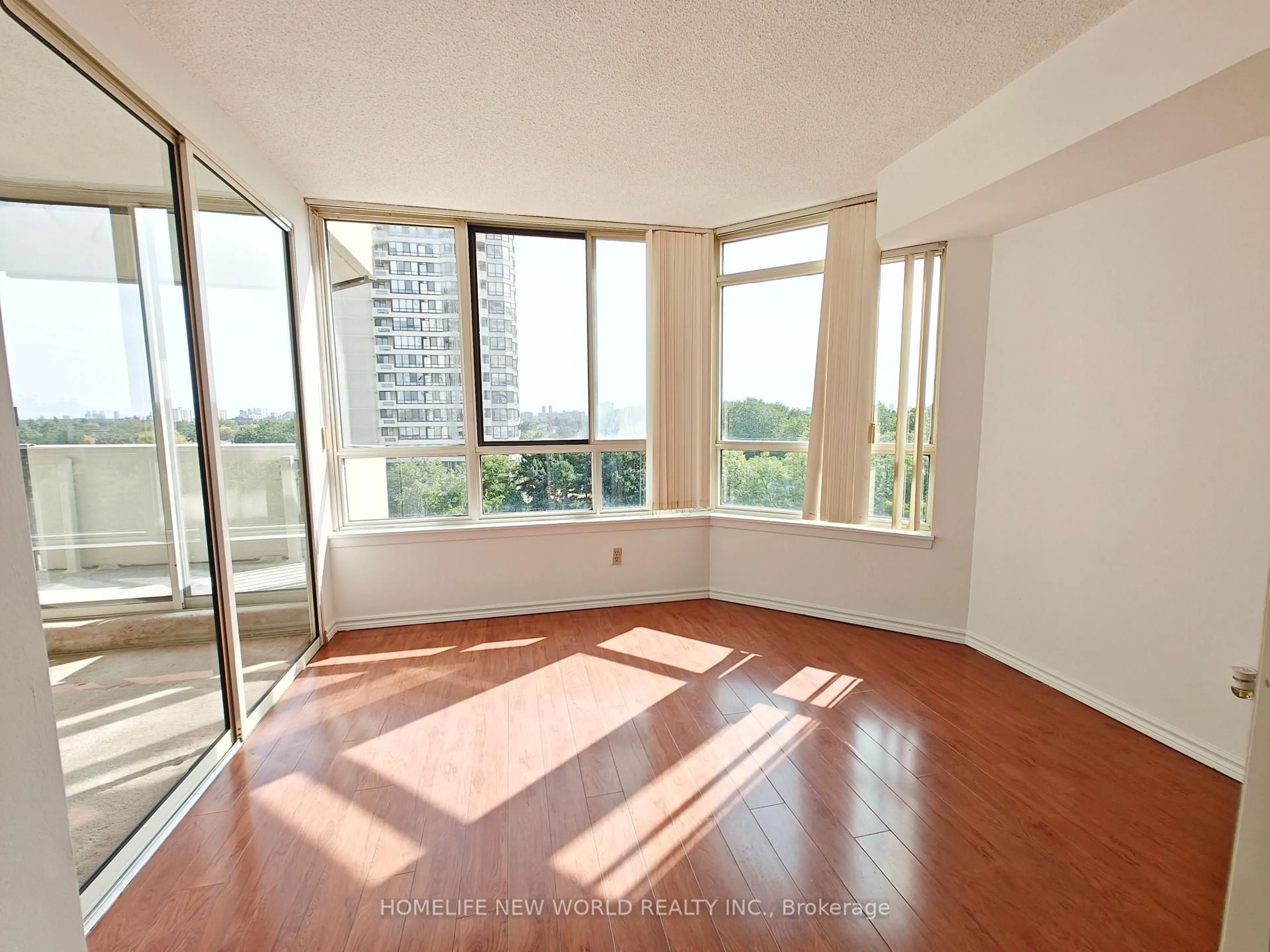 A pic of a room for 275 Bamburgh Circ #605, Toronto Ontario M1W 3X4