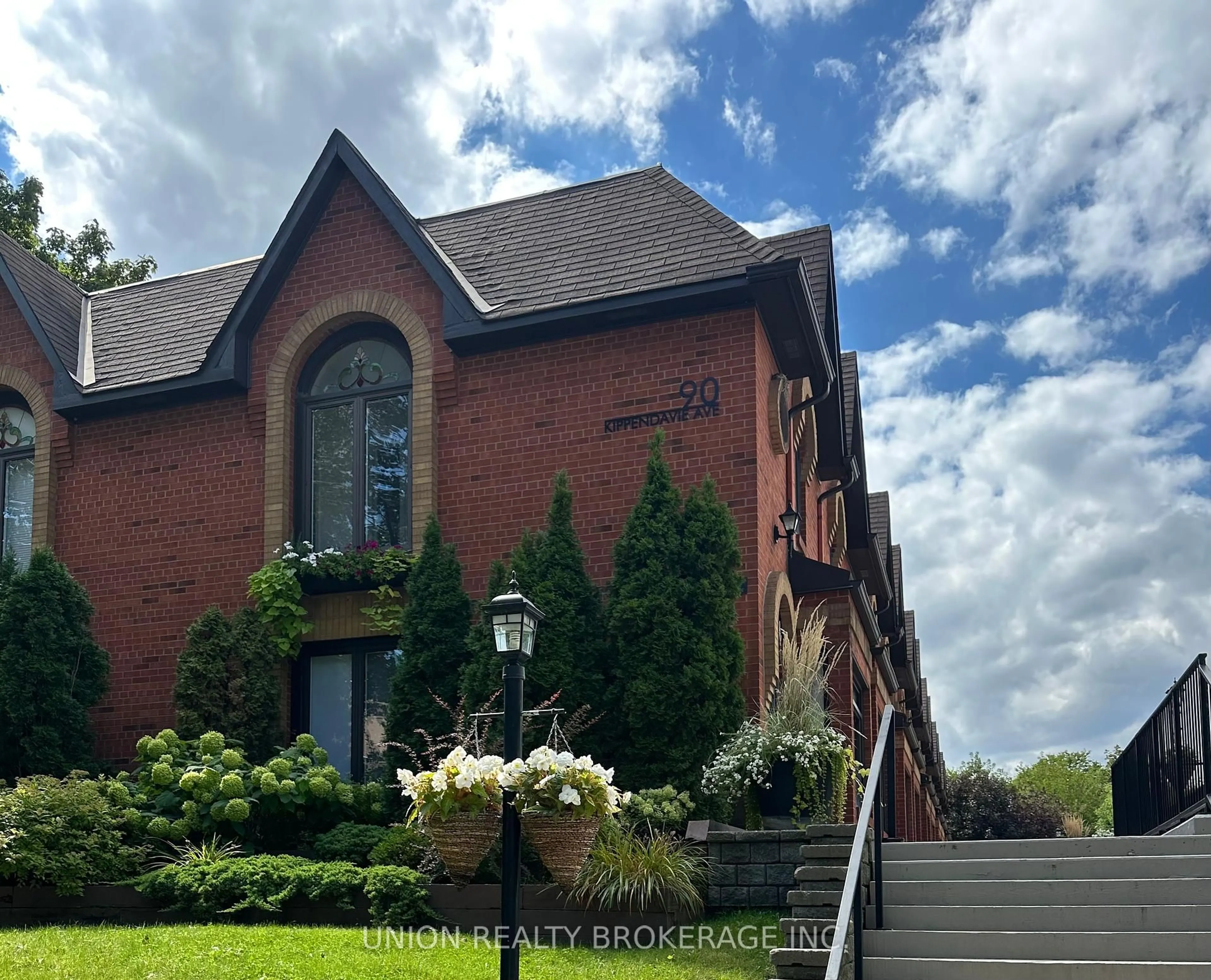 Home with brick exterior material, unknown for 90 Kippendavie Ave #9, Toronto Ontario M4L 3R5