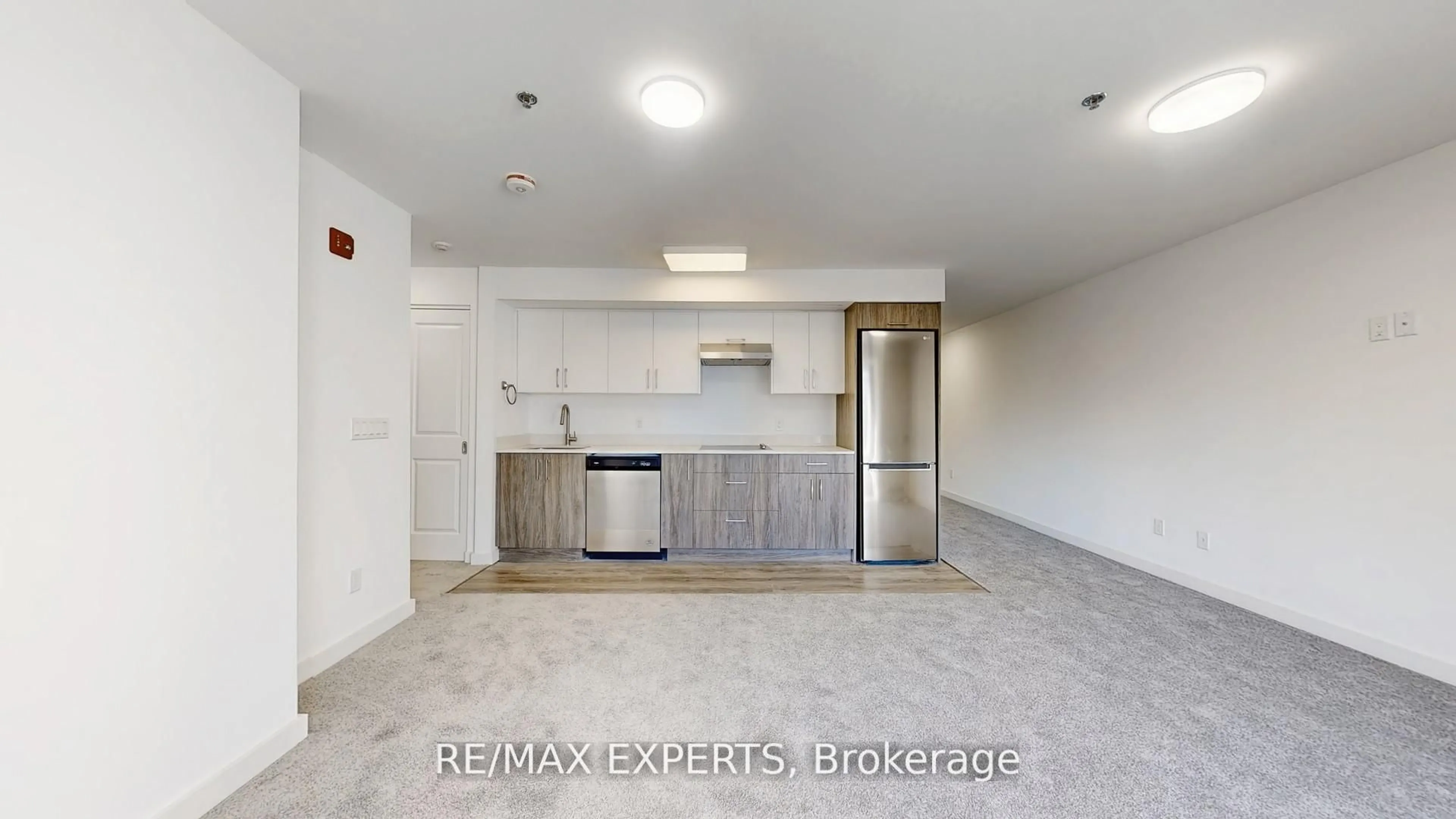 A pic of a room for 45 Connaught Ave #303, Toronto Ontario M4L 2V8