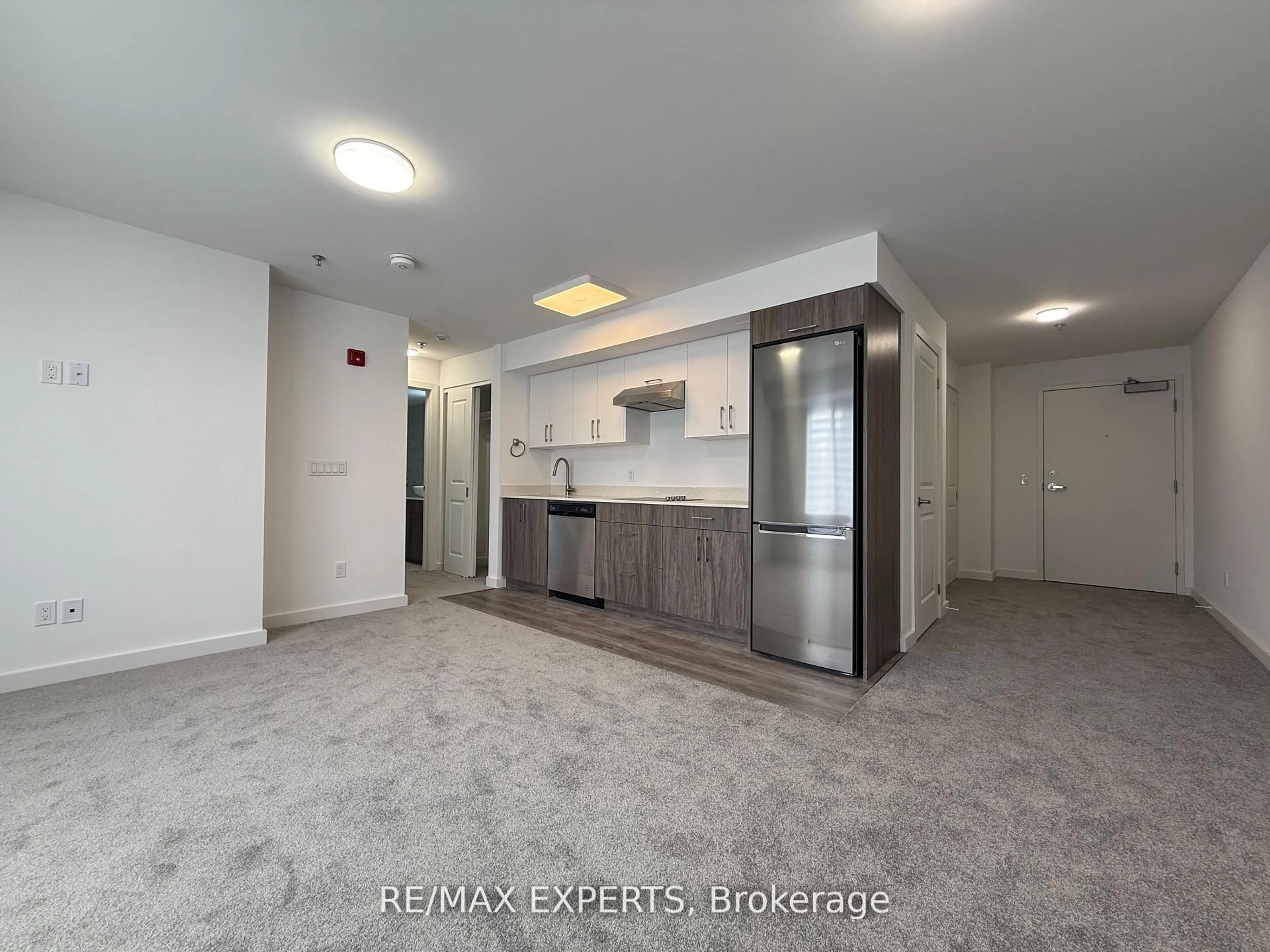 Unknown for 45 Connaught Ave #403, Toronto Ontario M4L 2V8