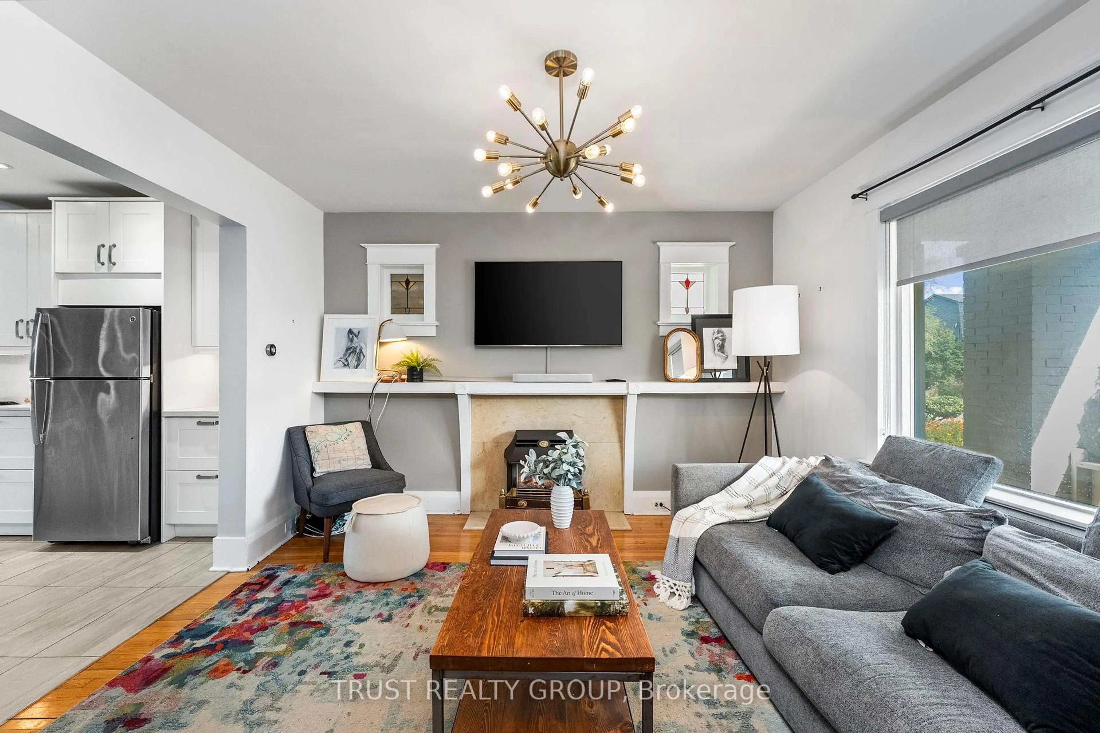 Living room with furniture, unknown for 206 Woodmount Ave, Toronto Ontario M4C 3Z6