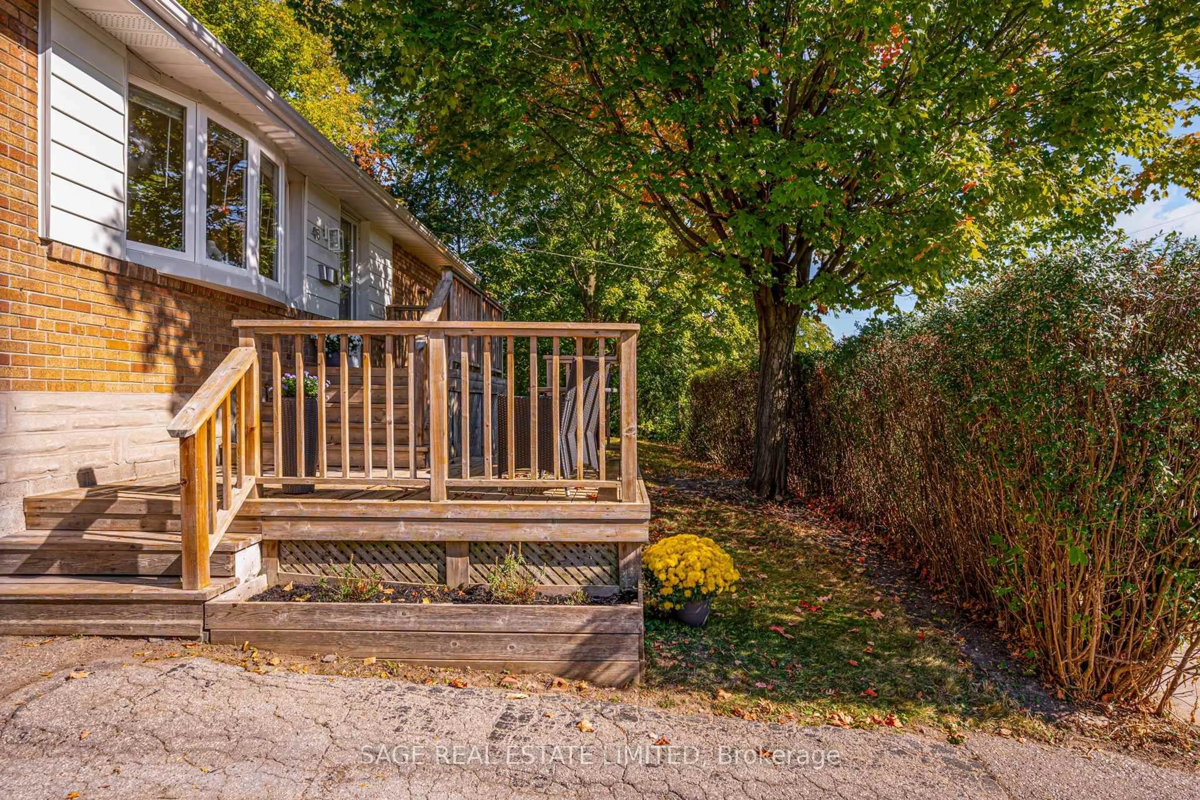 Patio, unknown for 48 Shropshire Dr, Toronto Ontario M1P 1Y8