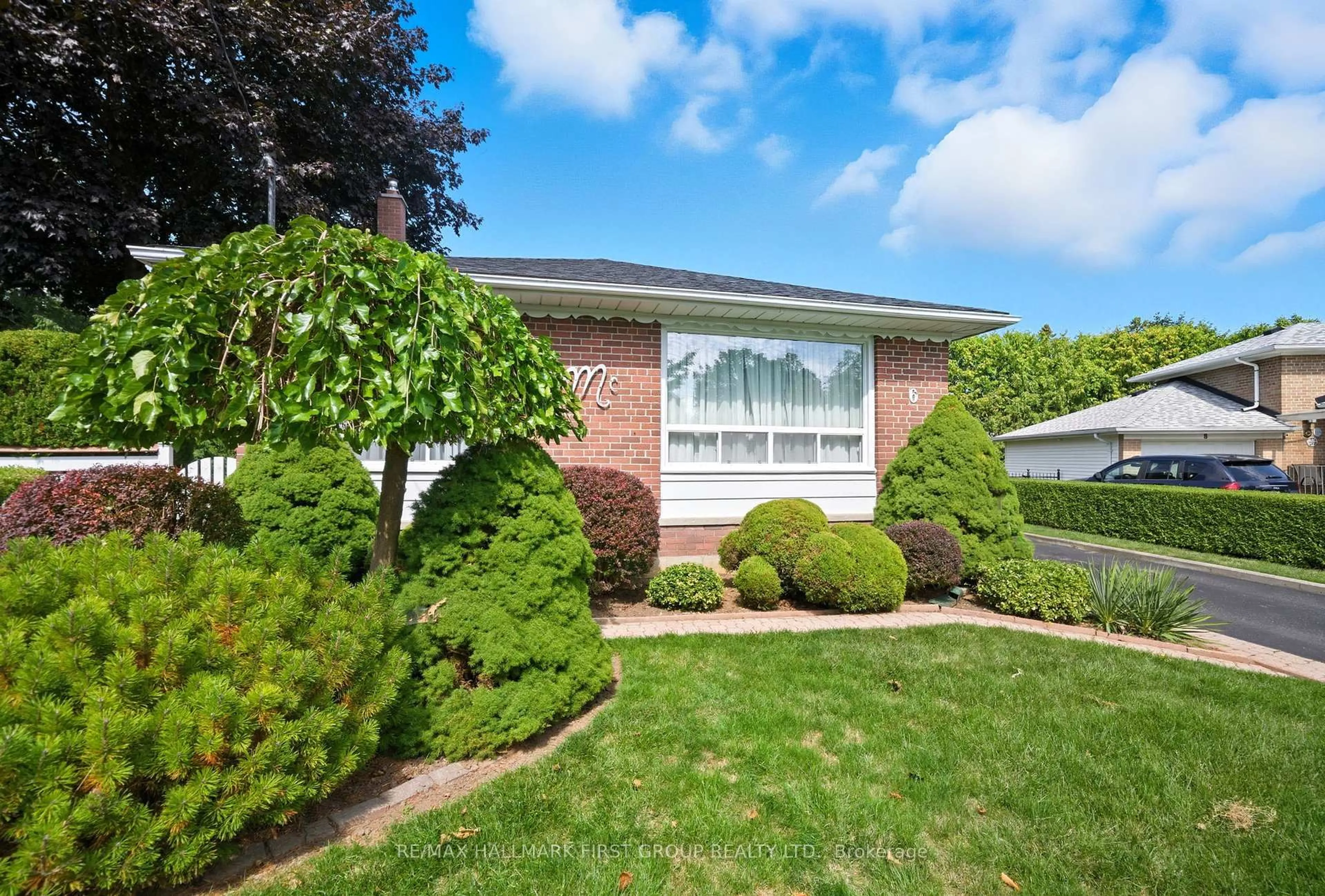 Home with vinyl exterior material, street for 6 Windover Dr, Toronto Ontario M1G 1P1