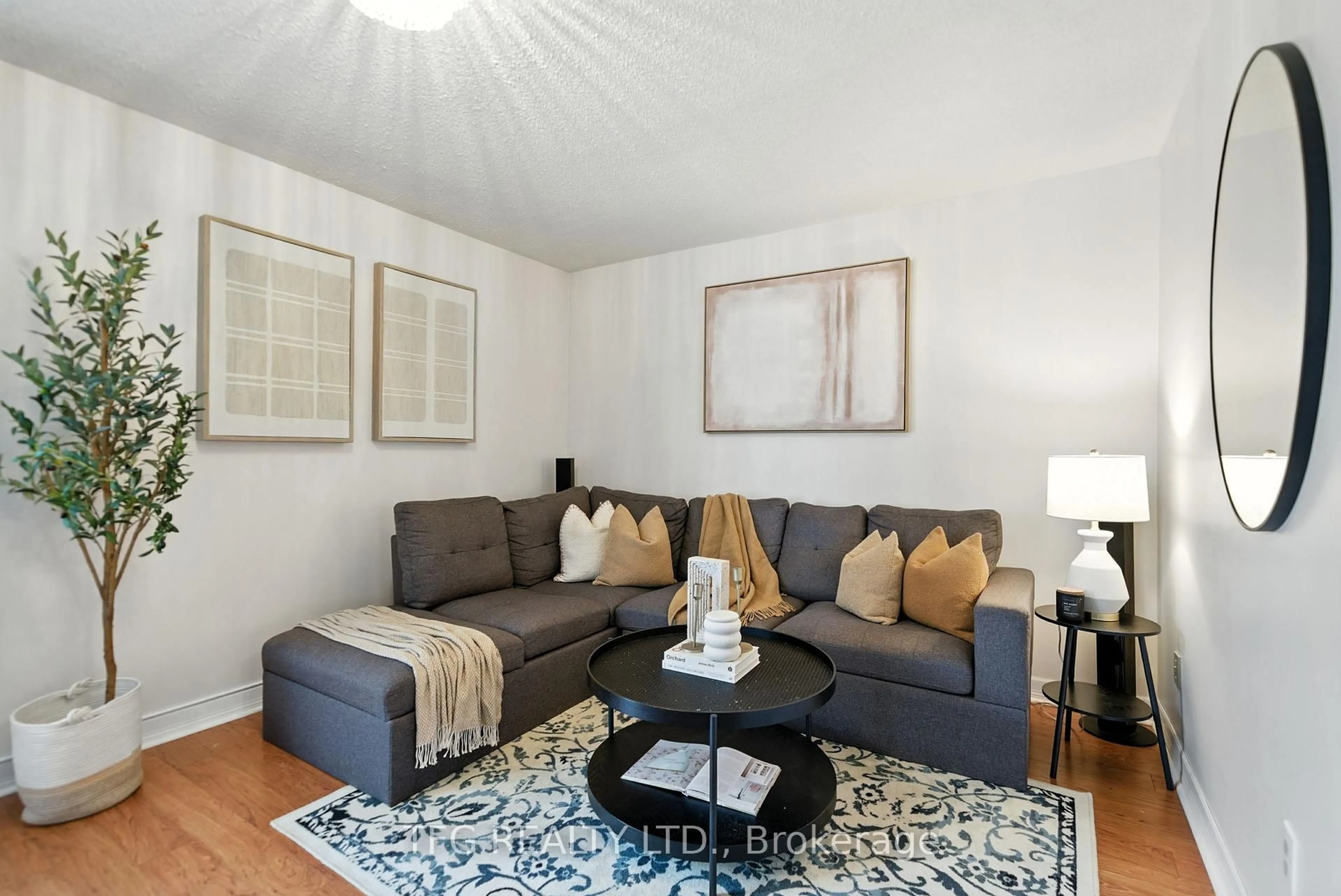Living room with furniture, unknown for 1321 Cherrydown Dr, Oshawa Ontario L1H 8C8