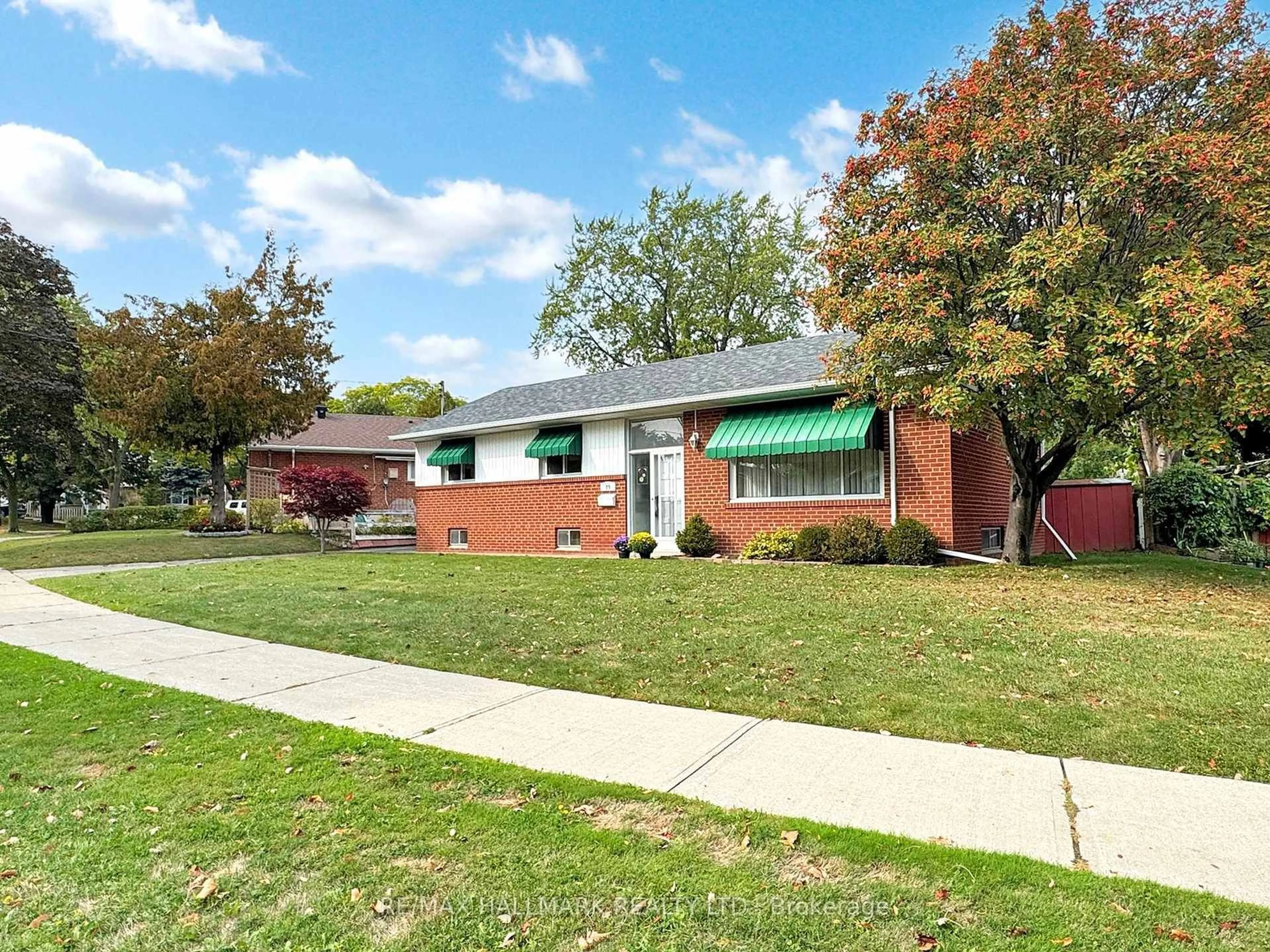 Home with brick exterior material, street for 29 Golfhaven Dr, Toronto Ontario M1G 2C8