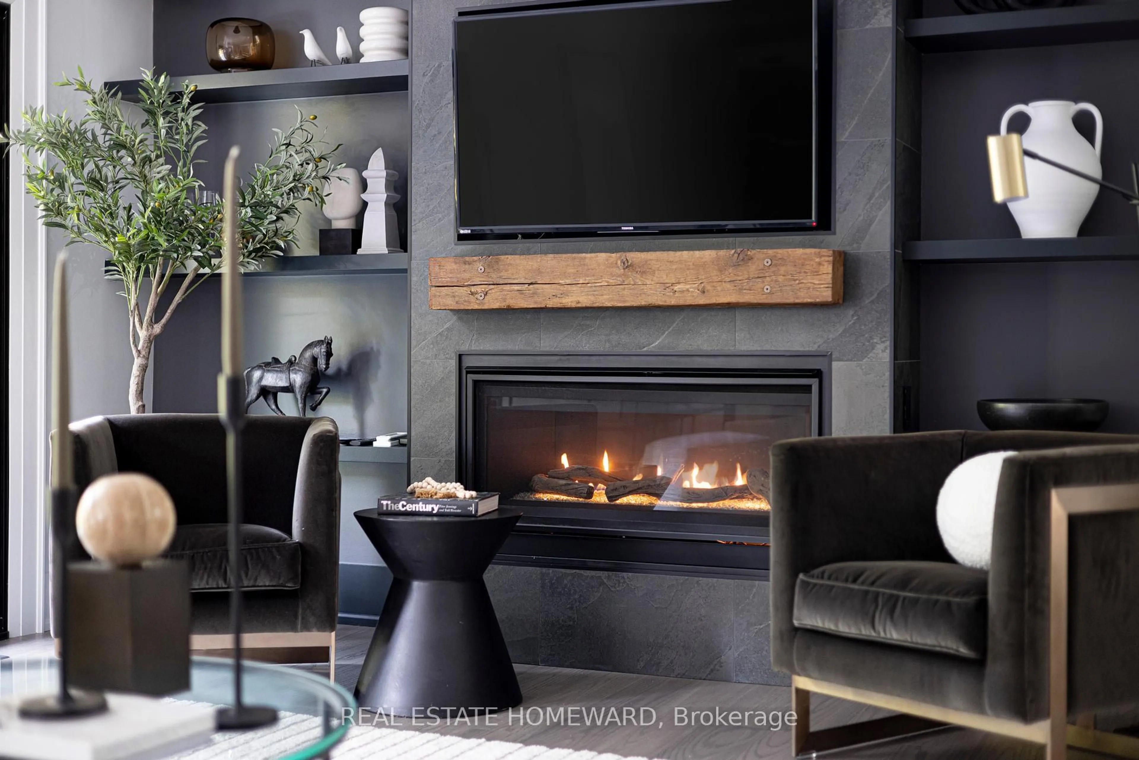 Home theater for 29 Fallingbrook Dr, Toronto Ontario M1N 1B3