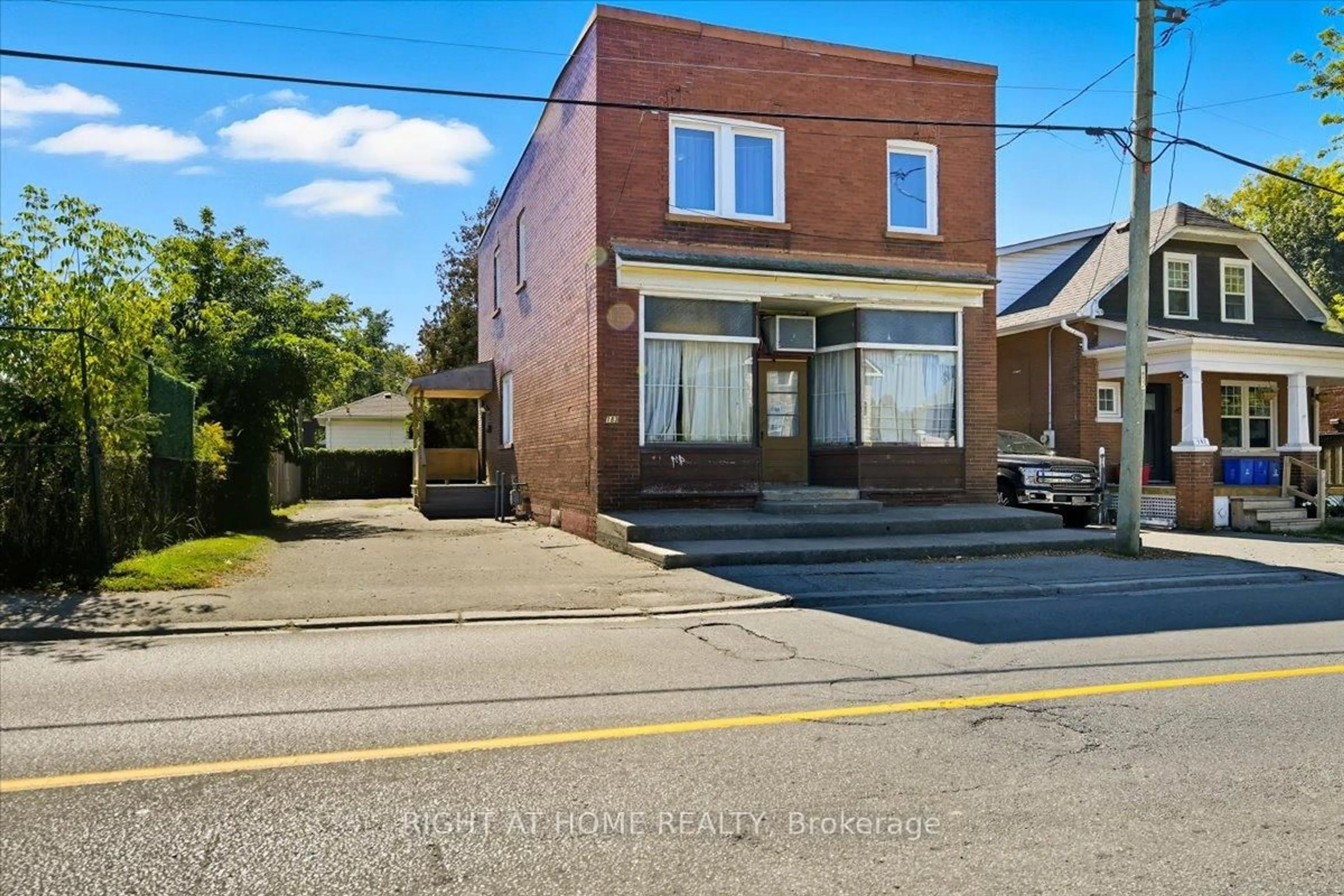 Unknown for 183 Olive Ave, Oshawa Ontario L1H 2P1