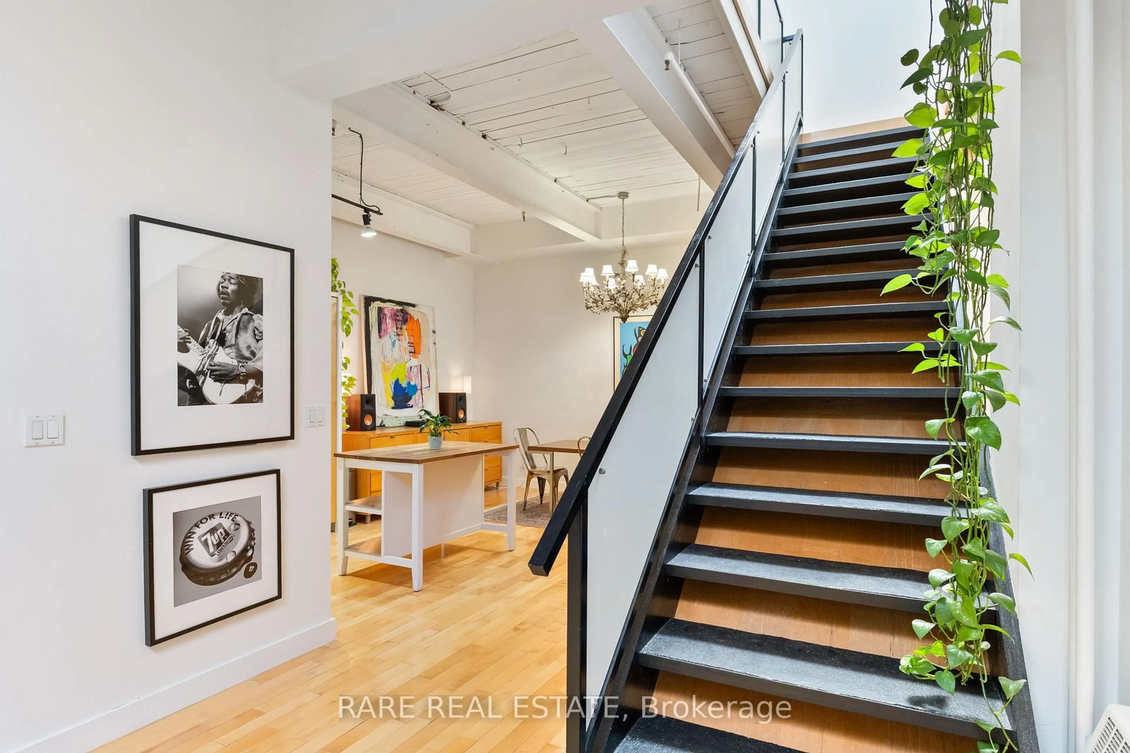 Unknown for 326 Carlaw Ave #233, Toronto Ontario M4M 3N8